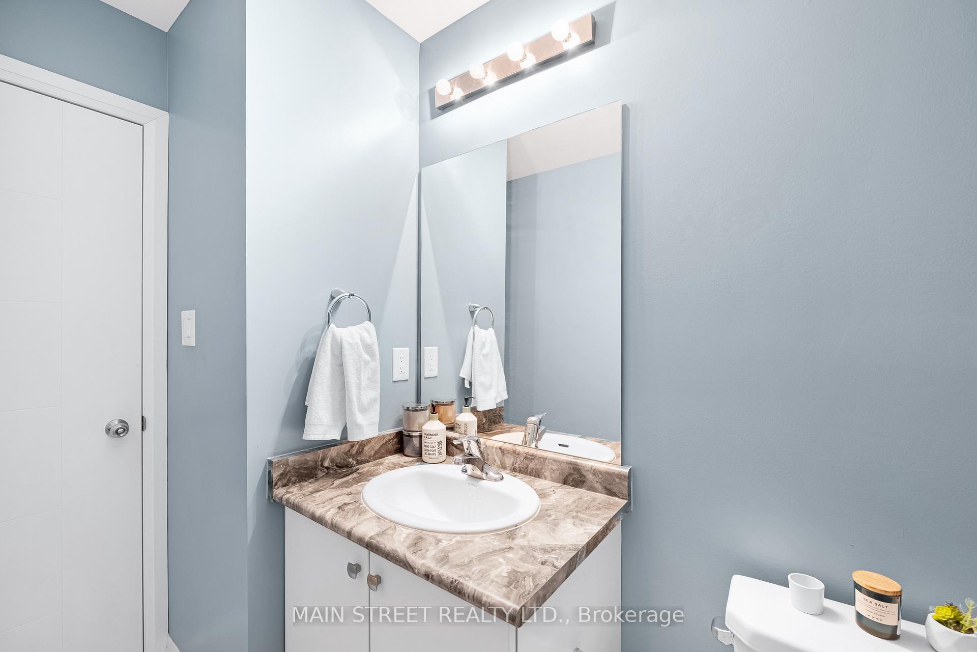 Photo 17 of 7 Bedford Estates Crescent, Barrie, Bayshore — HOMEH