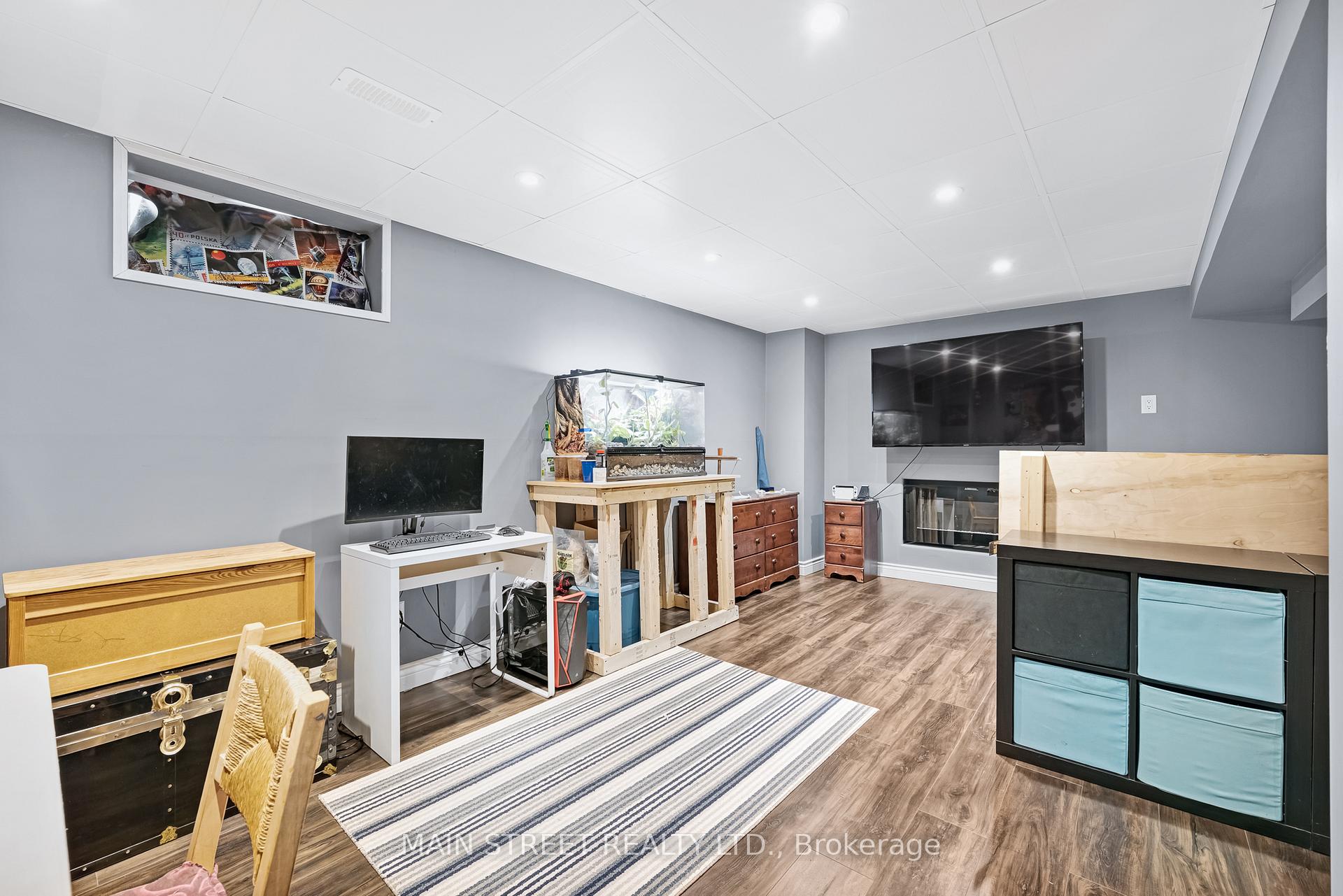 Photo 23 of 7 Bedford Estates Crescent, Barrie, Bayshore — HOMEH