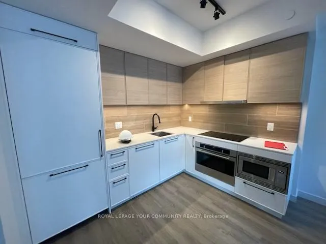 Photo 9 of Unit 301, 1050 Eastern Avenue, Toronto, Greenwood-Coxwell — HOMEH