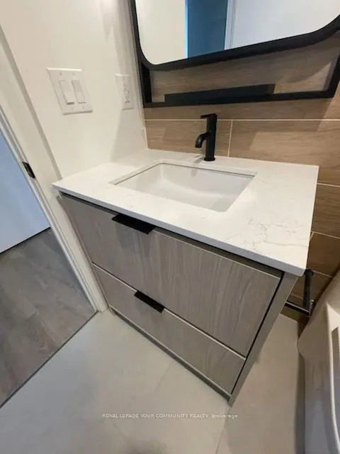 Photo 16 of Unit 301, 1050 Eastern Avenue, Toronto, Greenwood-Coxwell — HOMEH