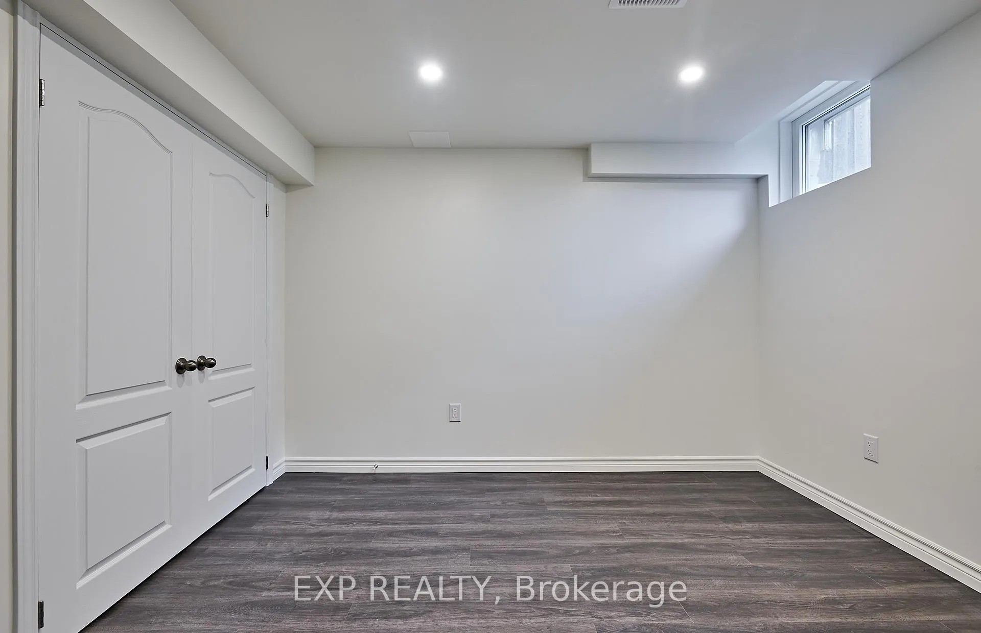 Photo 12 of 13 Knowles Street, Ajax, Central East — HOMEH
