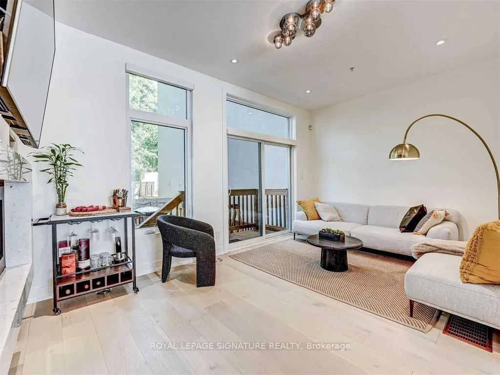 Photo 2 of 14 Vince Avenue, Toronto, Woodbine Corridor — HOMEH