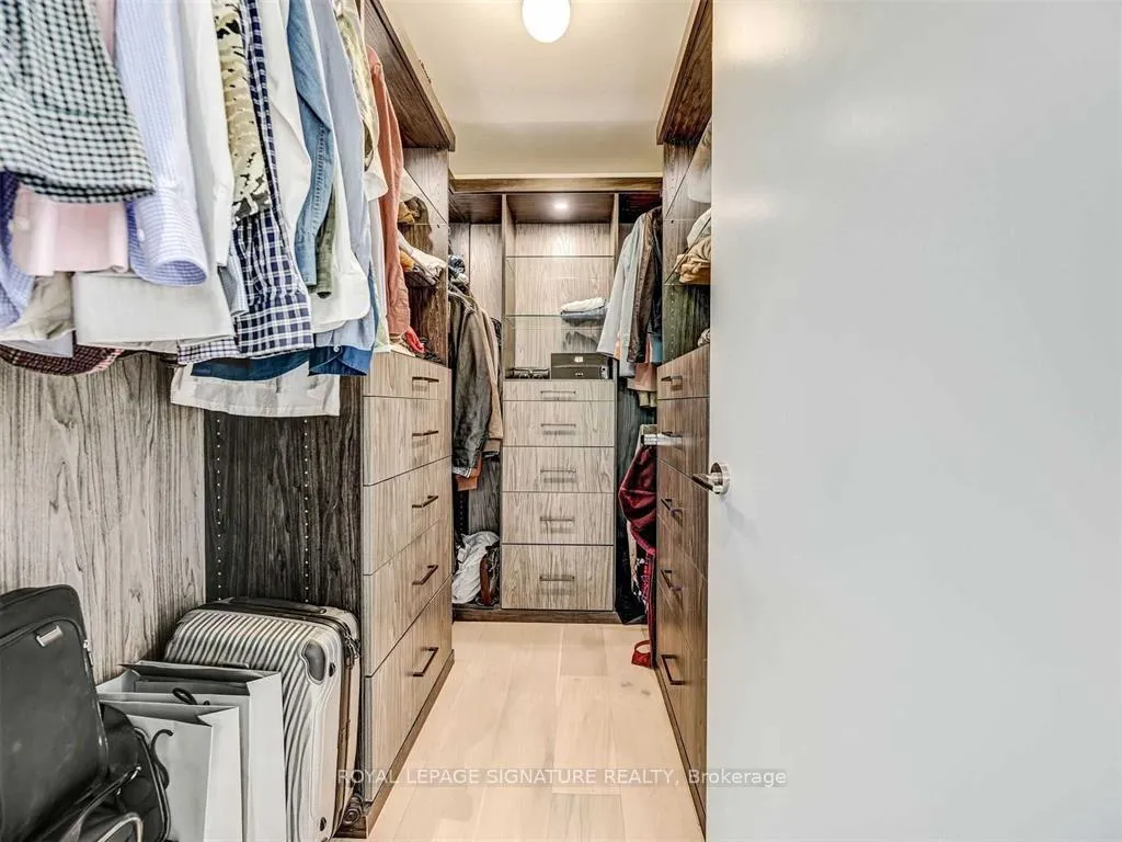 Photo 19 of 14 Vince Avenue, Toronto, Woodbine Corridor — HOMEH