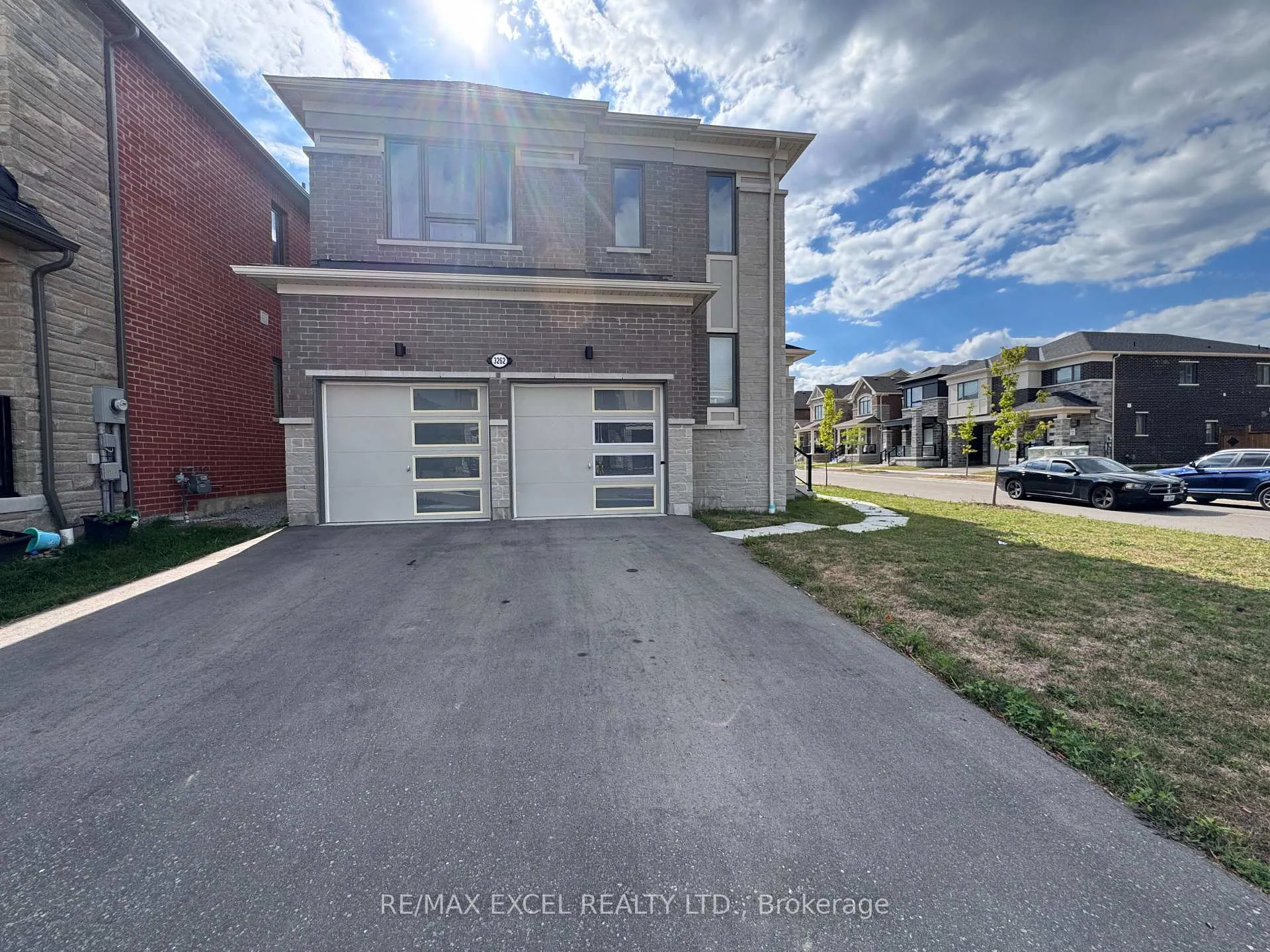 Photo 1 of 3262 Turnstone Boulevard, Pickering, Rural Pickering — HOMEH