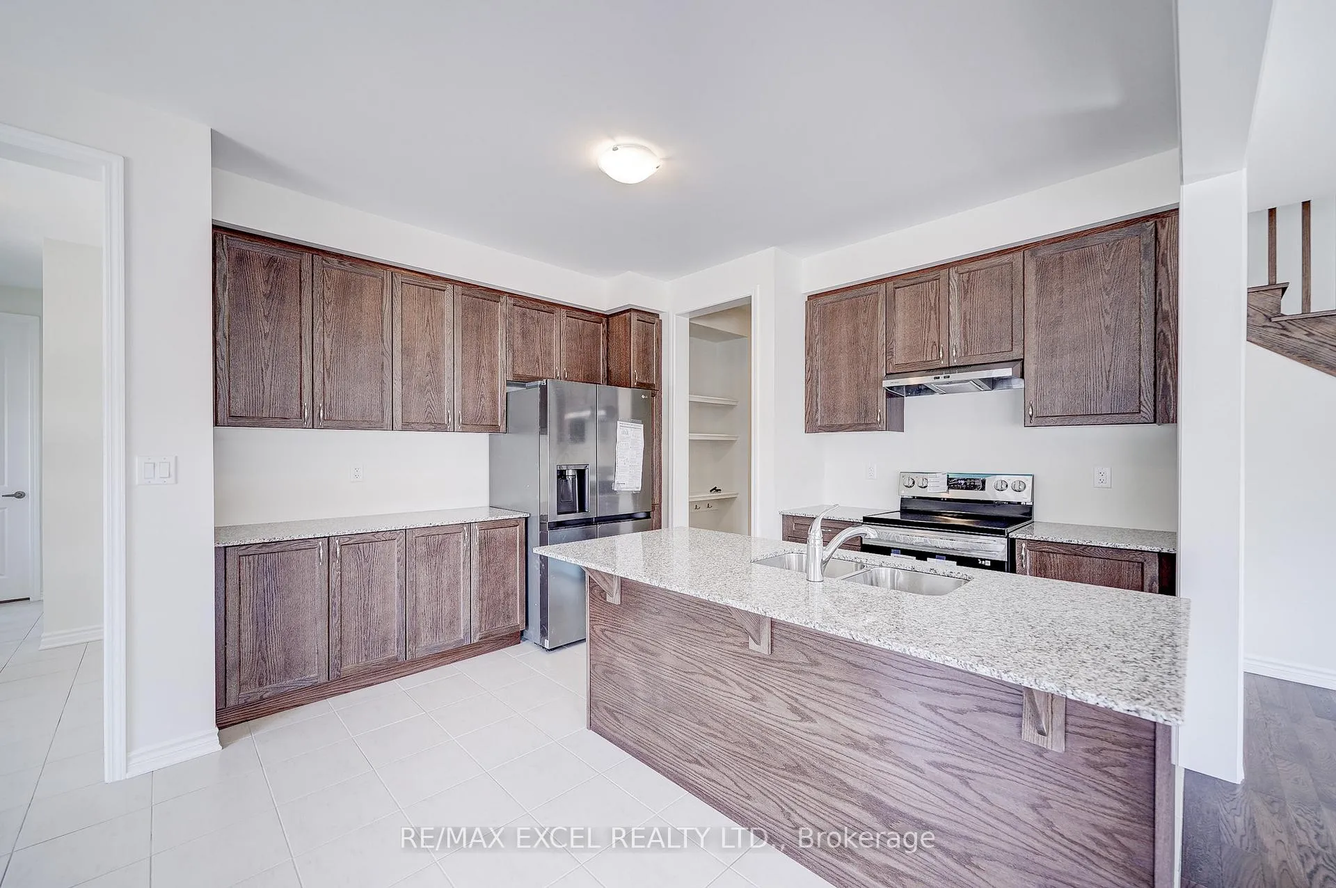 Photo 13 of 3262 Turnstone Boulevard, Pickering, Rural Pickering — HOMEH