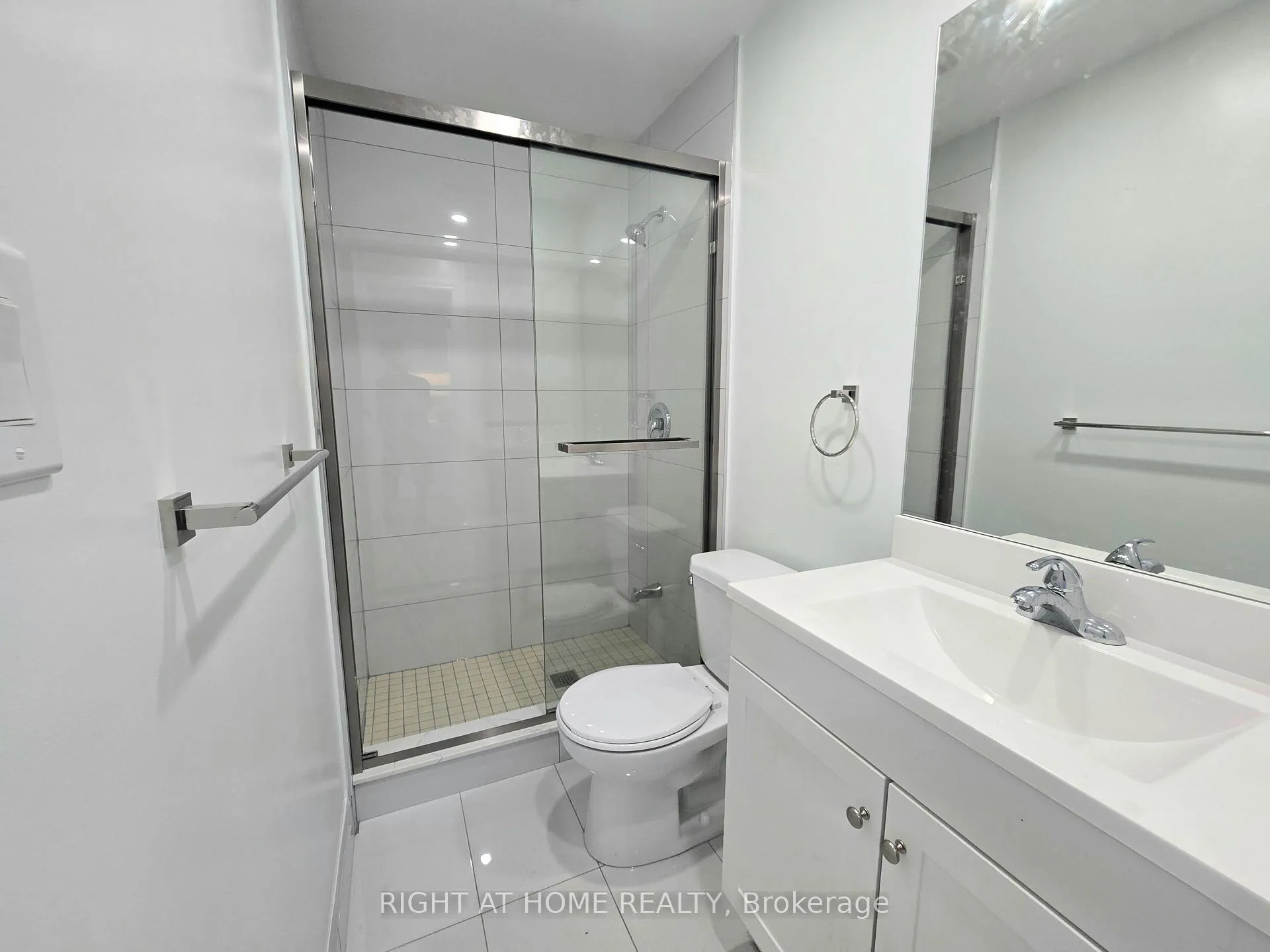 Photo 12 of Unit Main, 344 Glebeholme Boulevard, Toronto, Danforth — HOMEH