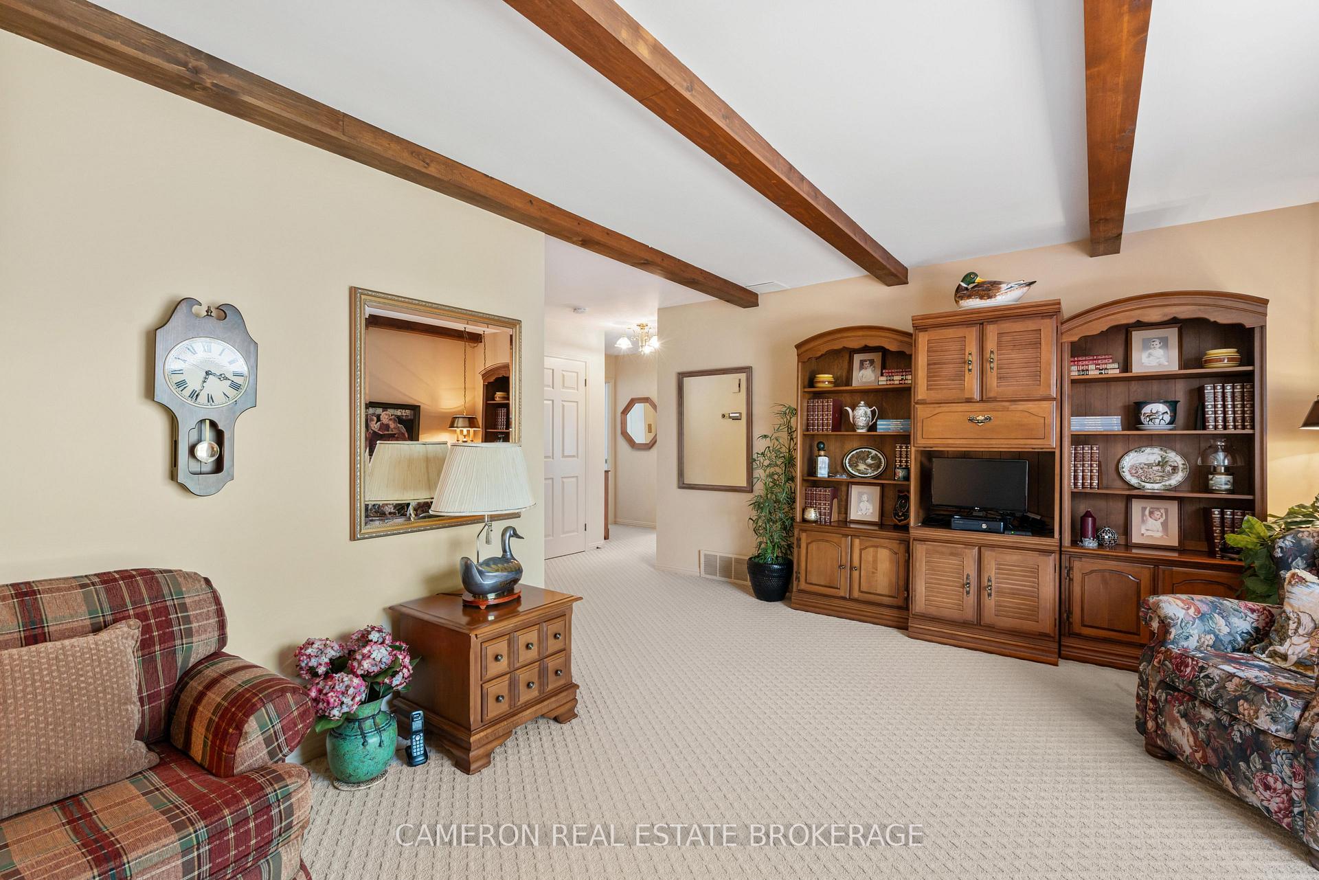Photo 9 of 1928 Belvedere Crescent, Cornwall — HOMEH