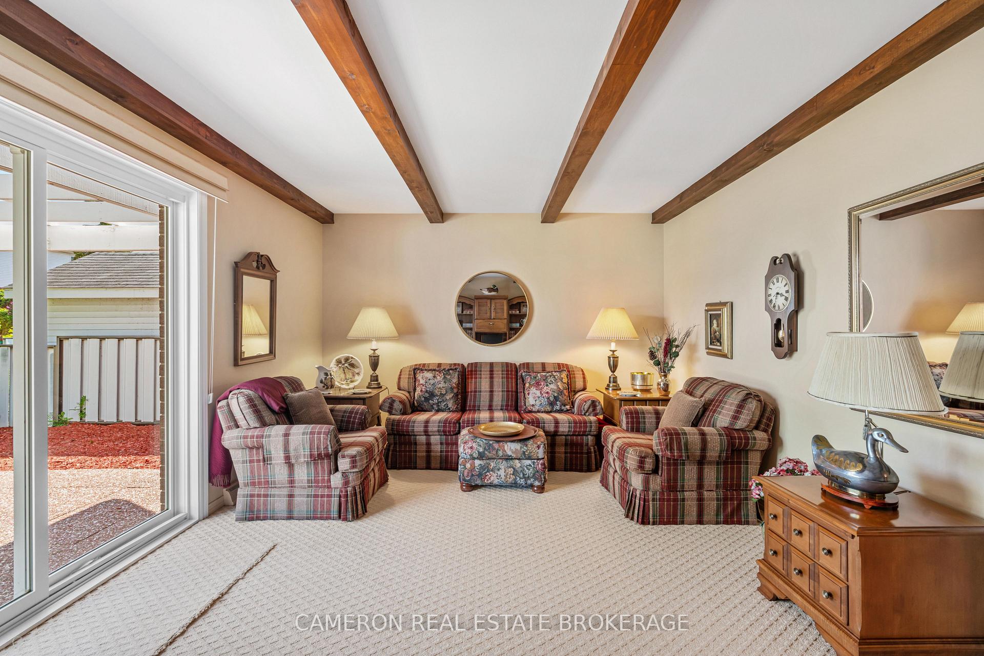 Photo 10 of 1928 Belvedere Crescent, Cornwall — HOMEH