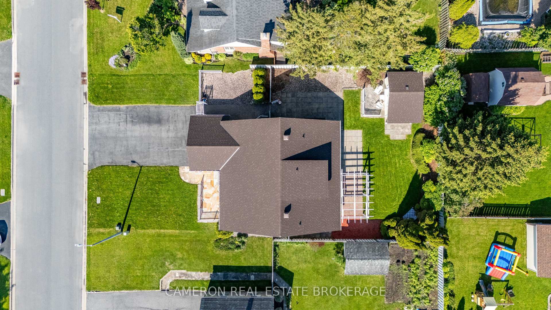 Photo 30 of 1928 Belvedere Crescent, Cornwall — HOMEH