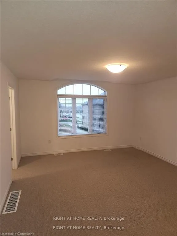 Photo 4 of Unit 14, 1 Tom Brown Drive, Brant, Paris — HOMEH