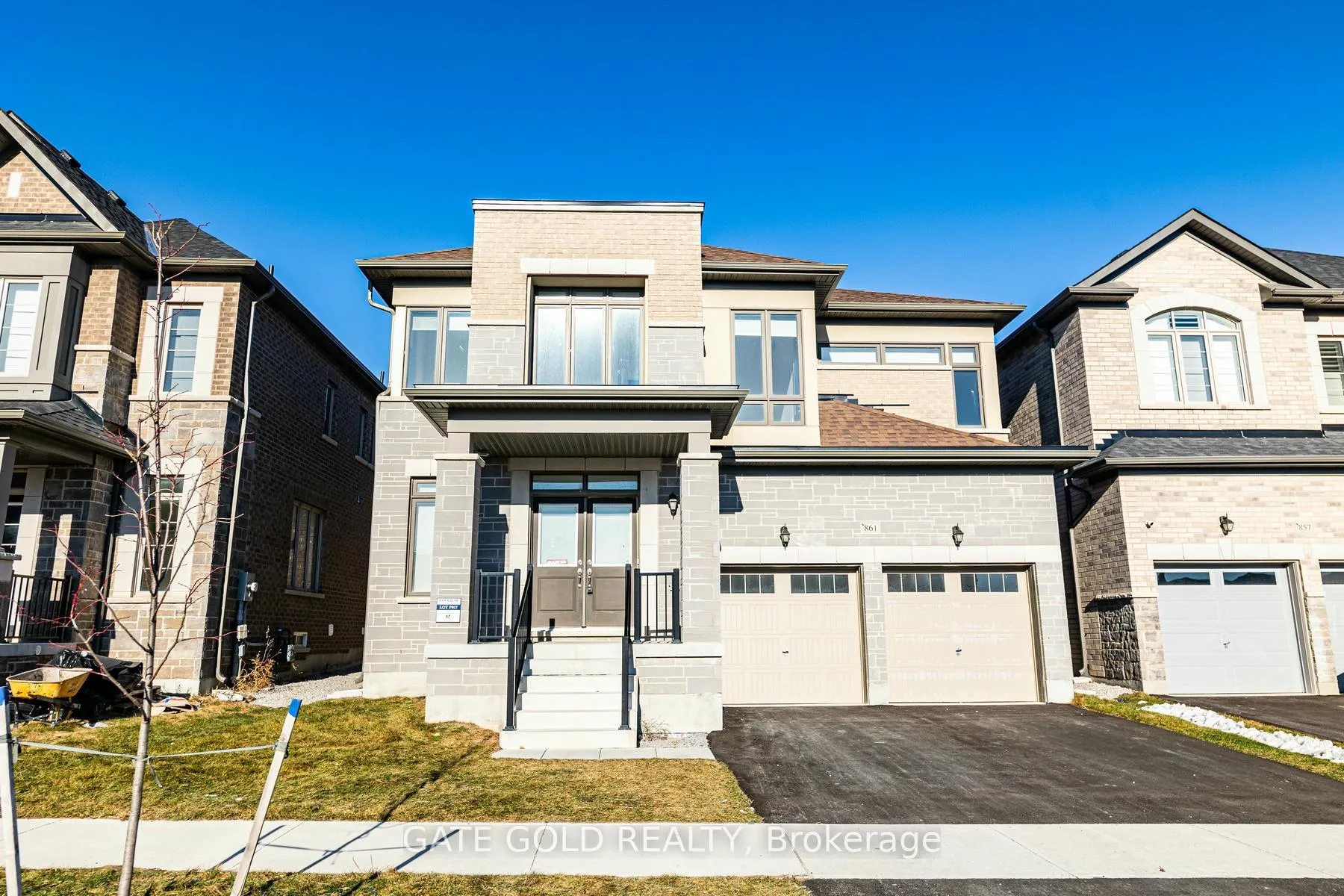 Photo 1 of 861 Rexton Drive, Oshawa, Kedron — HOMEH
