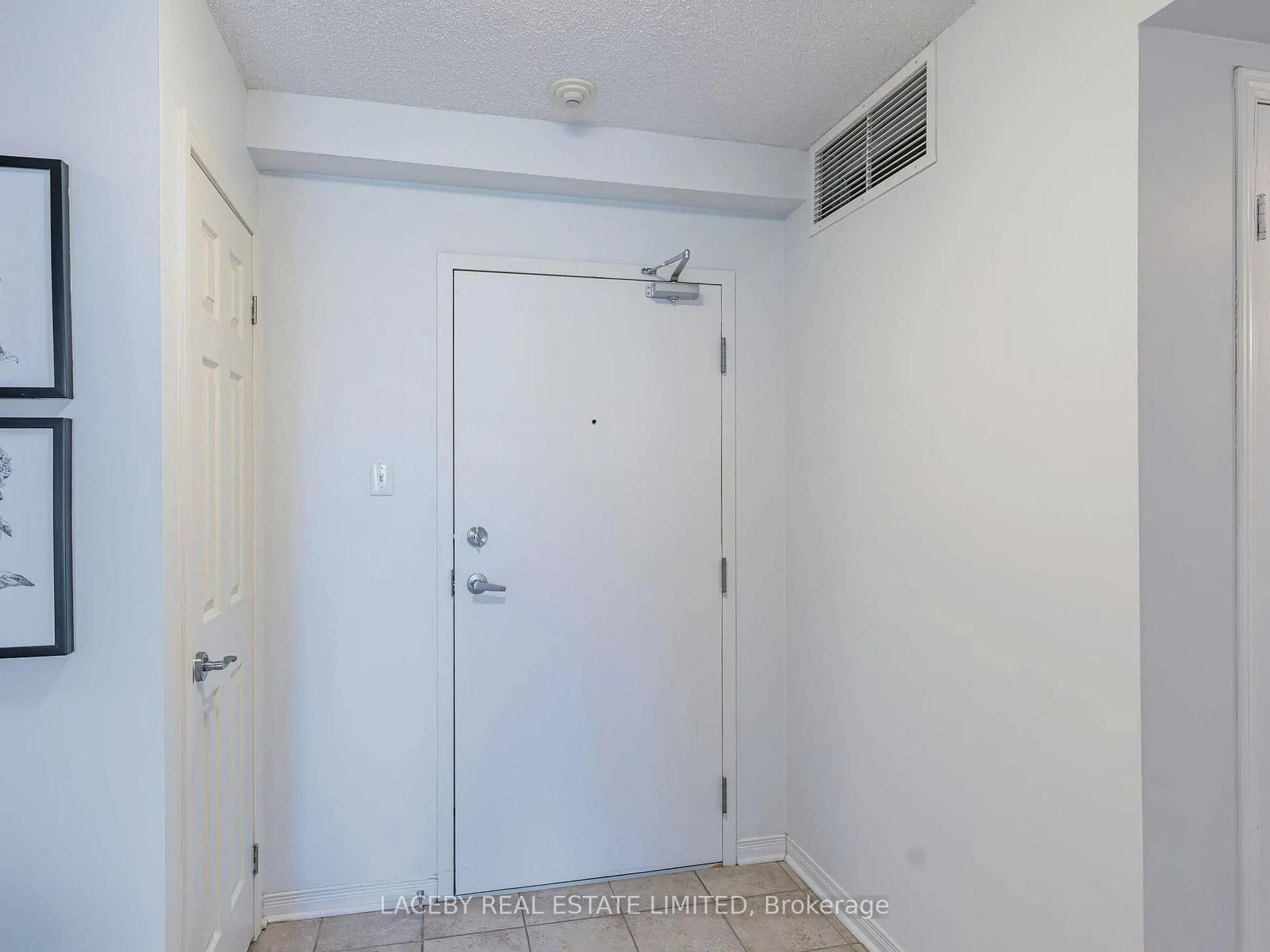 Photo 7 of Unit 313, 32 Church Street, King, Schomberg — HOMEH