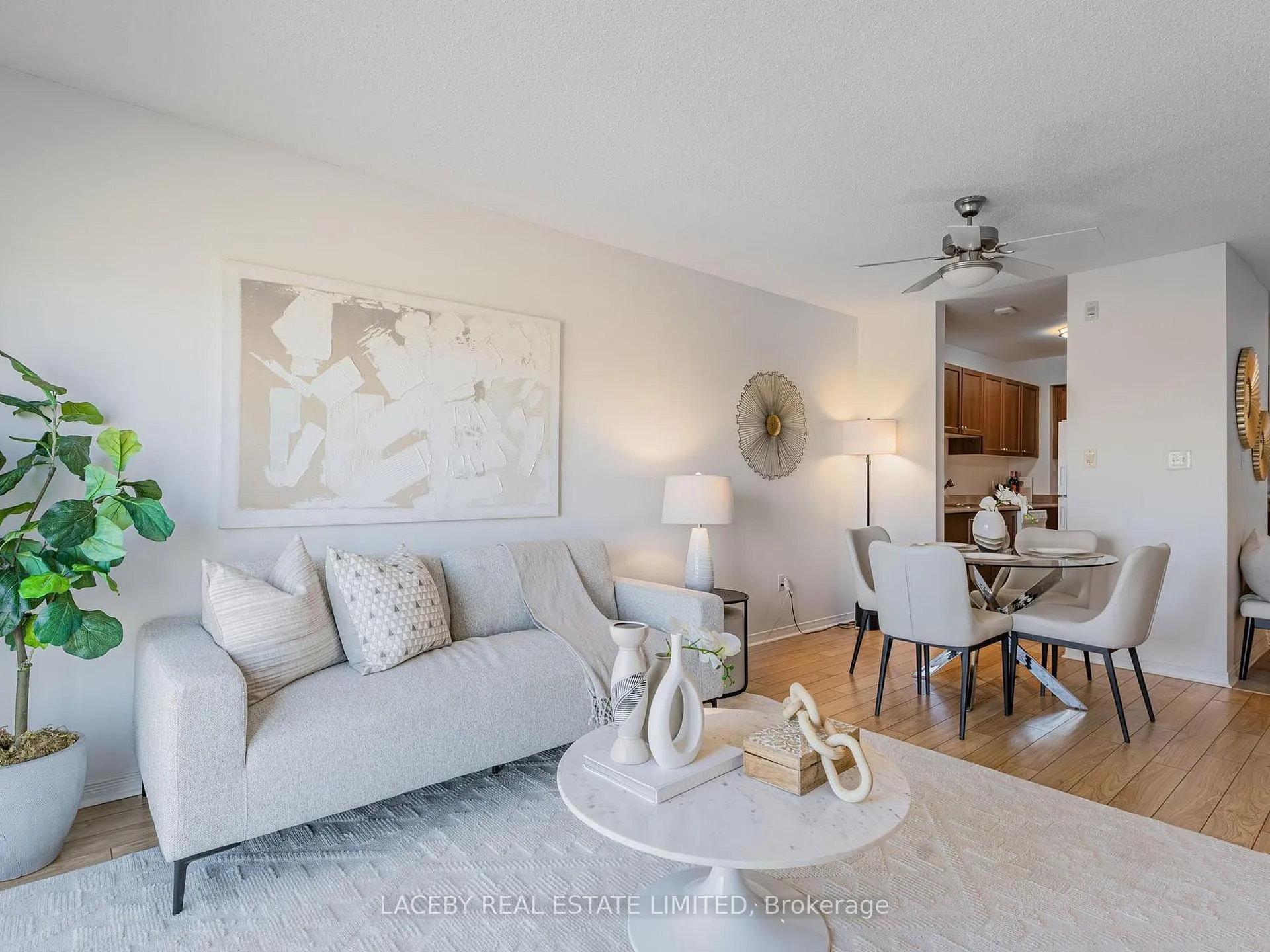 Photo 11 of Unit 313, 32 Church Street, King, Schomberg — HOMEH