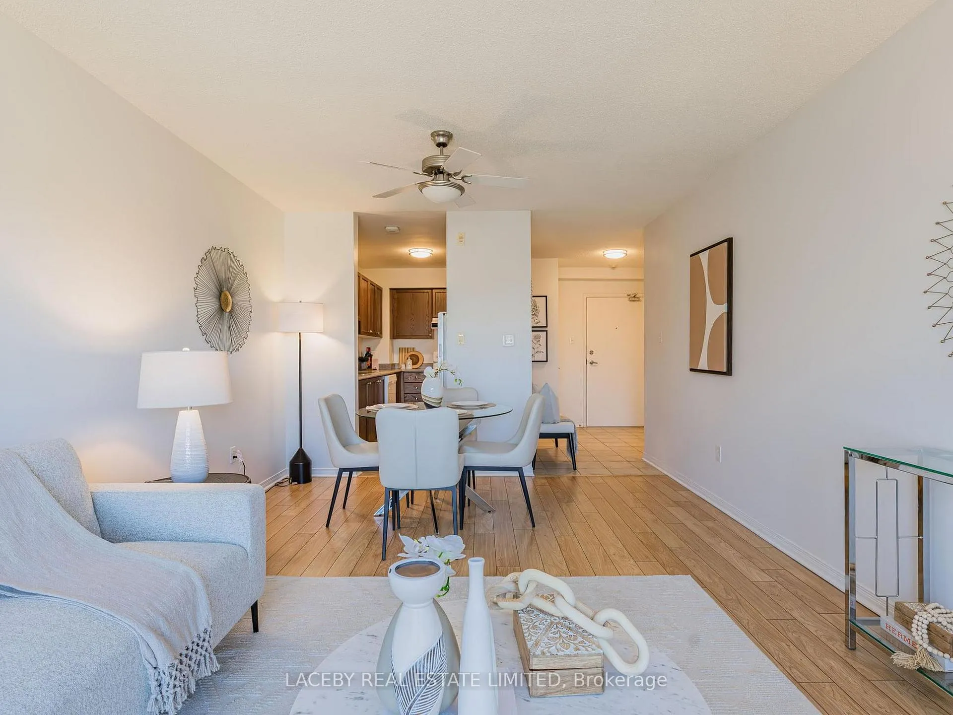 Photo 13 of Unit 313, 32 Church Street, King, Schomberg — HOMEH