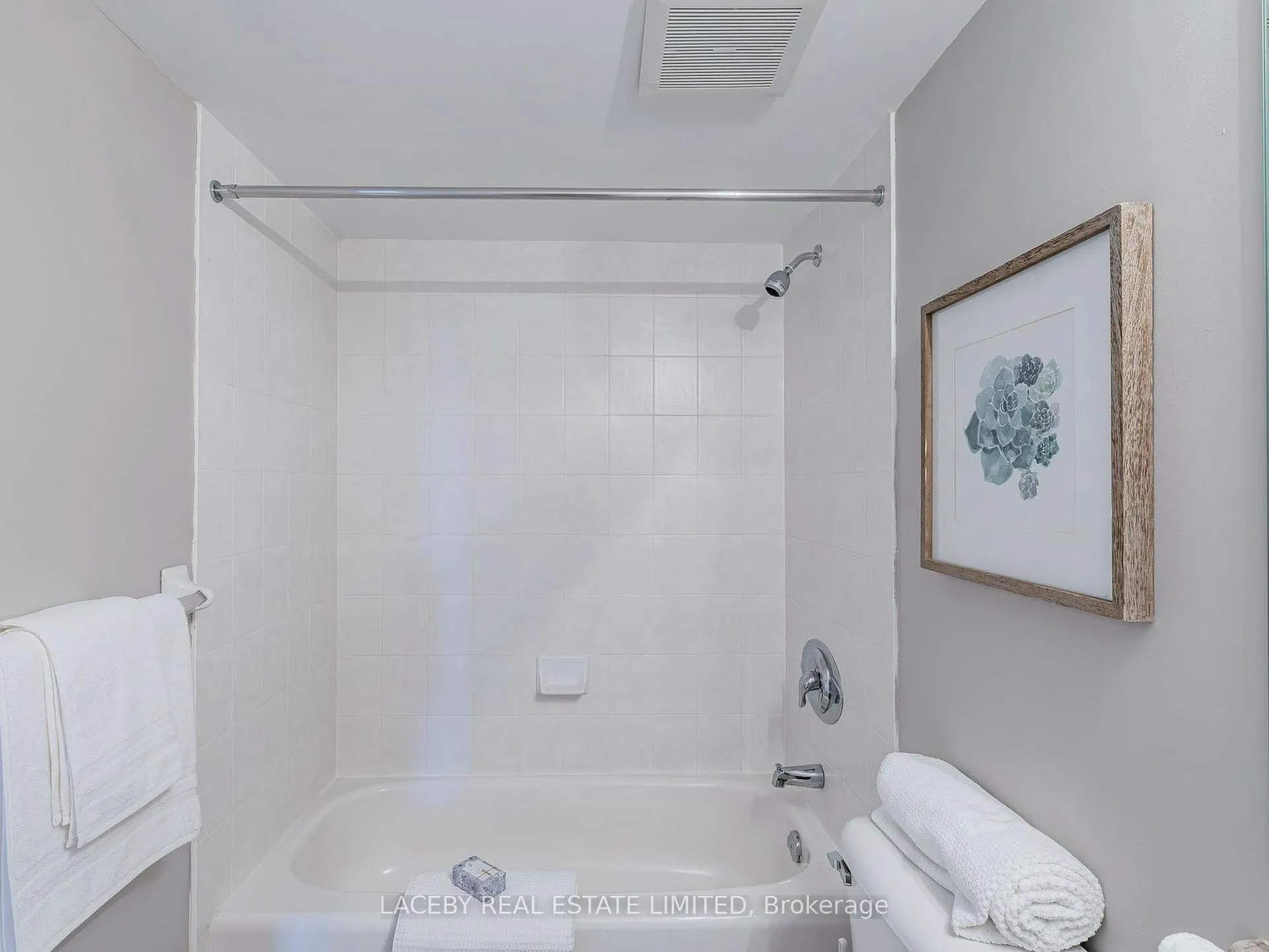 Photo 34 of Unit 313, 32 Church Street, King, Schomberg — HOMEH