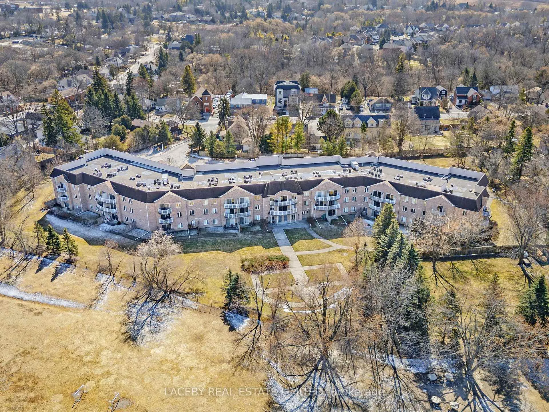 Photo 41 of Unit 313, 32 Church Street, King, Schomberg — HOMEH