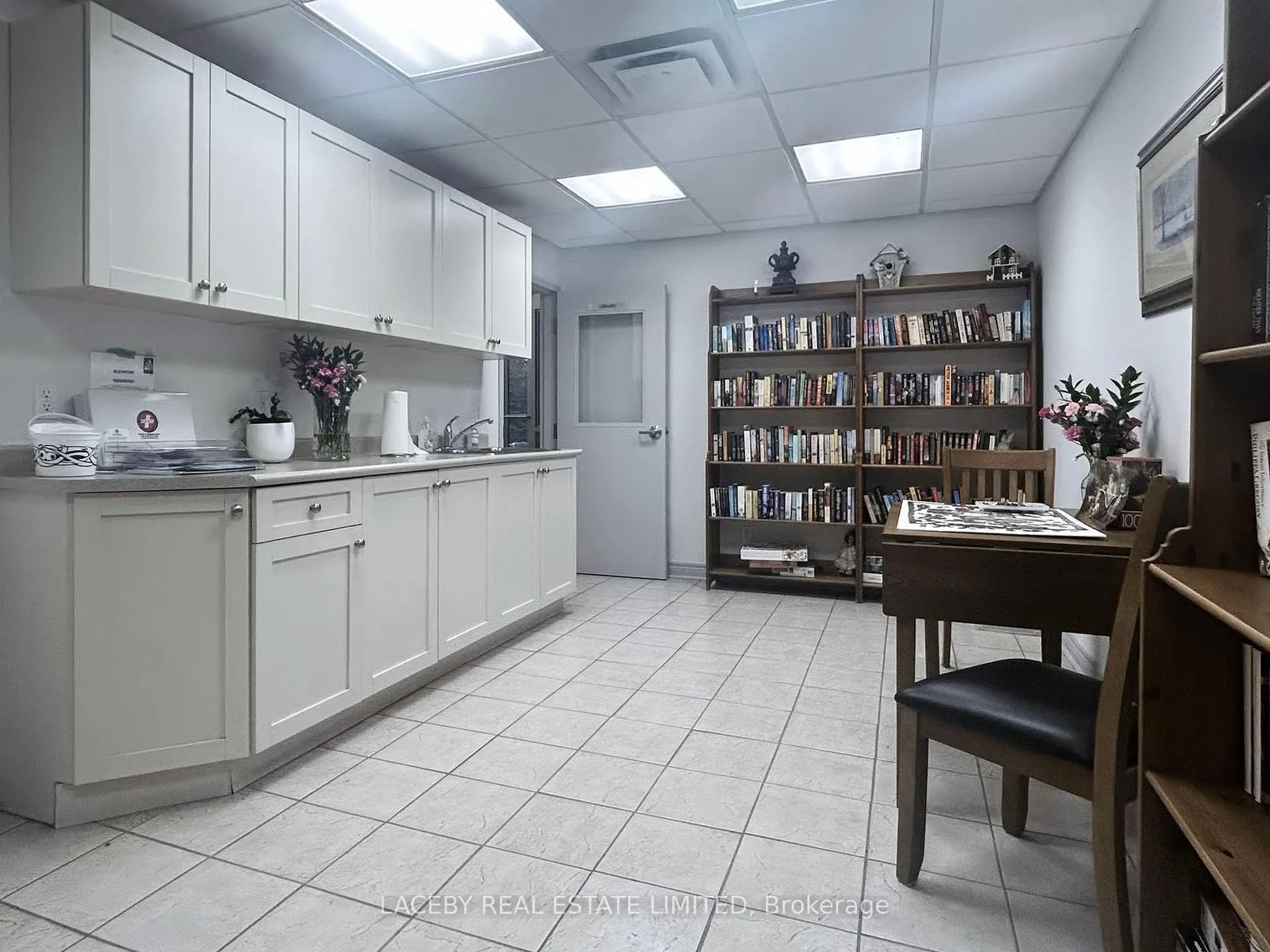 Photo 44 of Unit 313, 32 Church Street, King, Schomberg — HOMEH