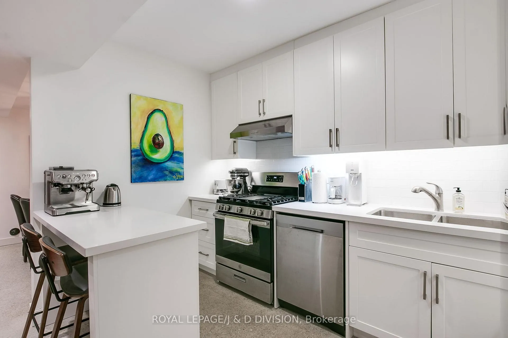 Photo 7 of Unit E, 43 Cecil Street E, Toronto, Kensington-Chinatown — HOMEH