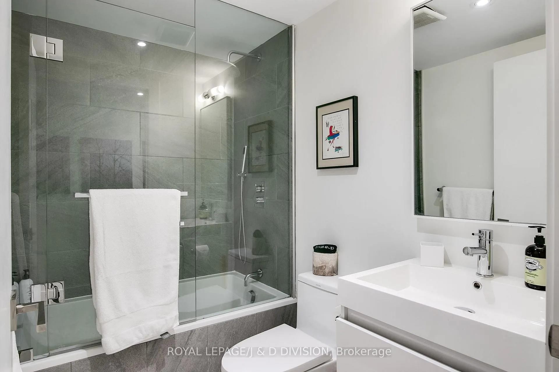 Photo 20 of Unit E, 43 Cecil Street E, Toronto, Kensington-Chinatown — HOMEH