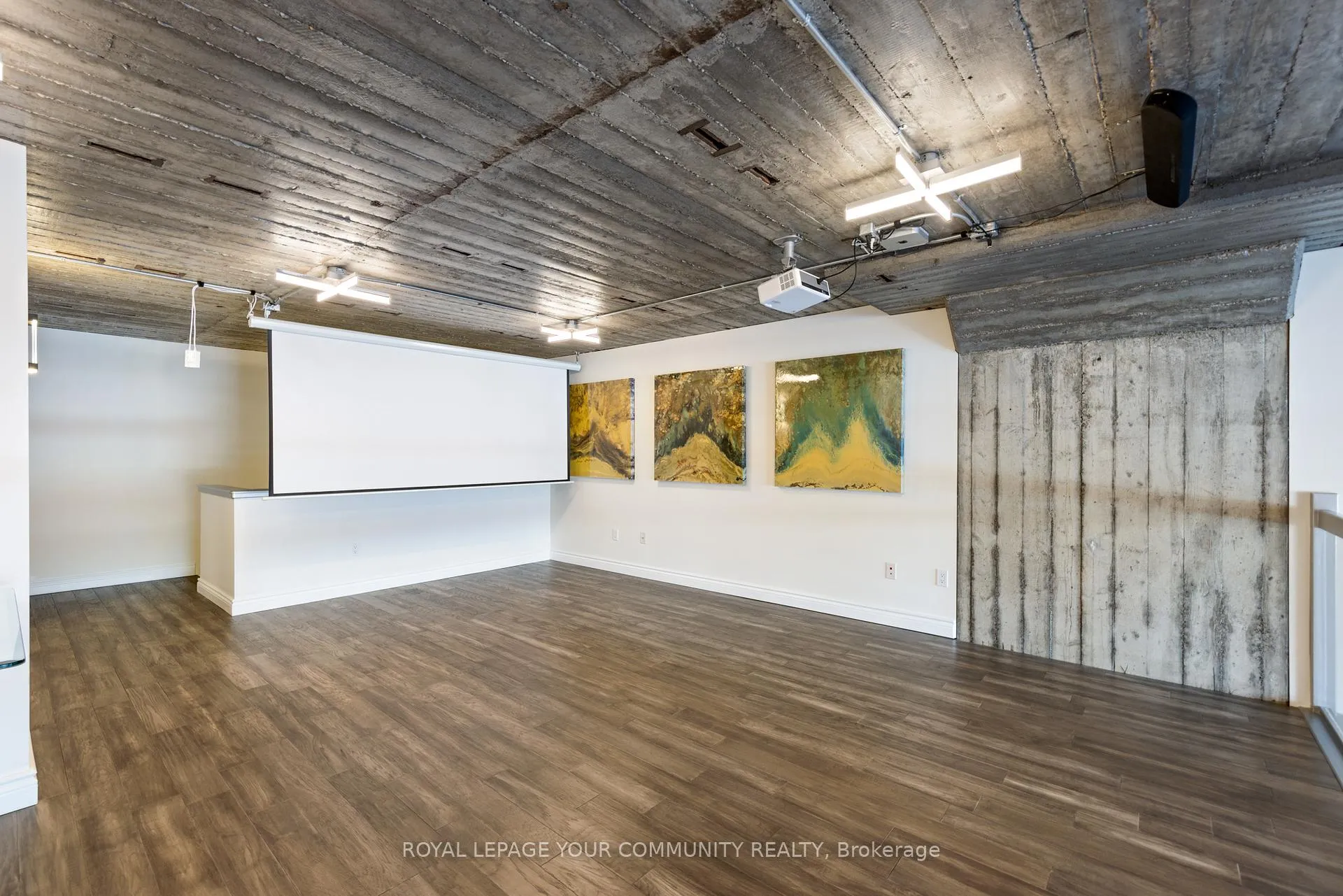 Photo 21 of Unit 101, 2175 Wyandotte Street E, Windsor — HOMEH