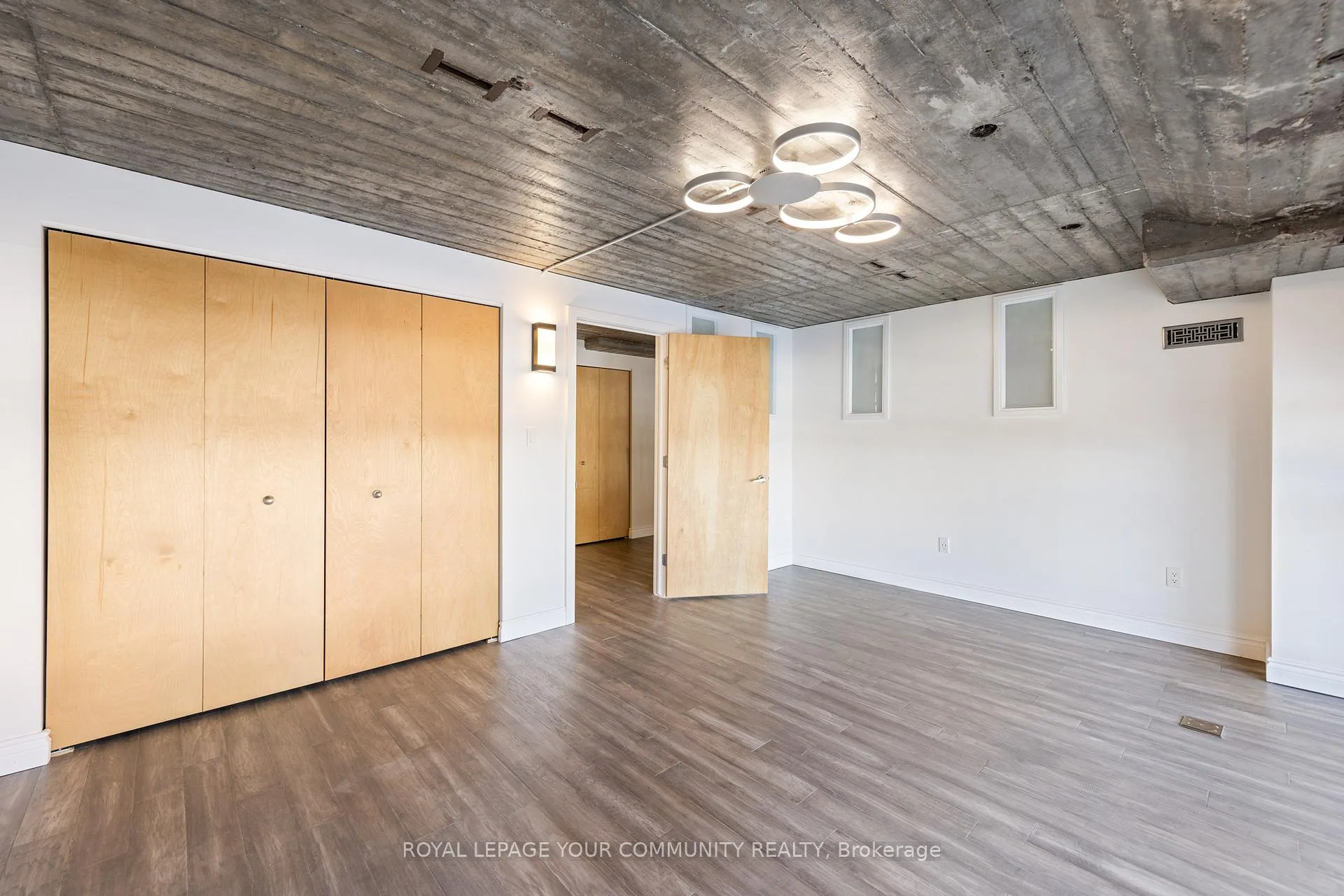 Photo 25 of Unit 101, 2175 Wyandotte Street E, Windsor — HOMEH