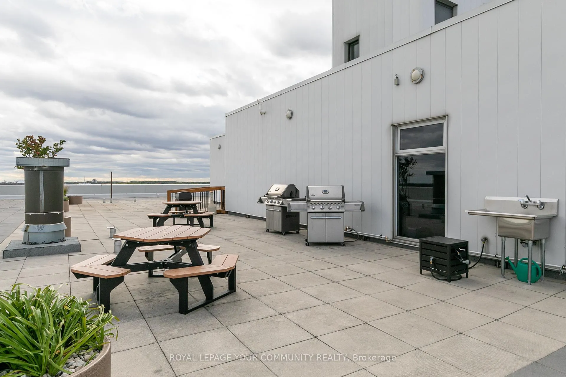 Photo 35 of Unit 101, 2175 Wyandotte Street E, Windsor — HOMEH