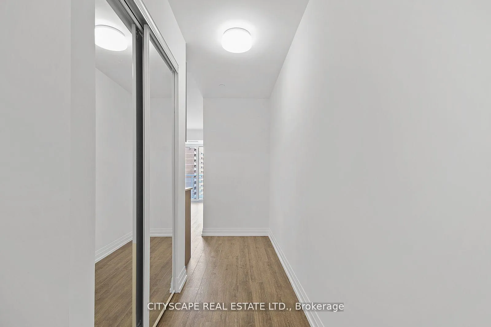 Photo 2 of Unit 1901, 286 Main Street, Toronto, East End-Danforth — HOMEH