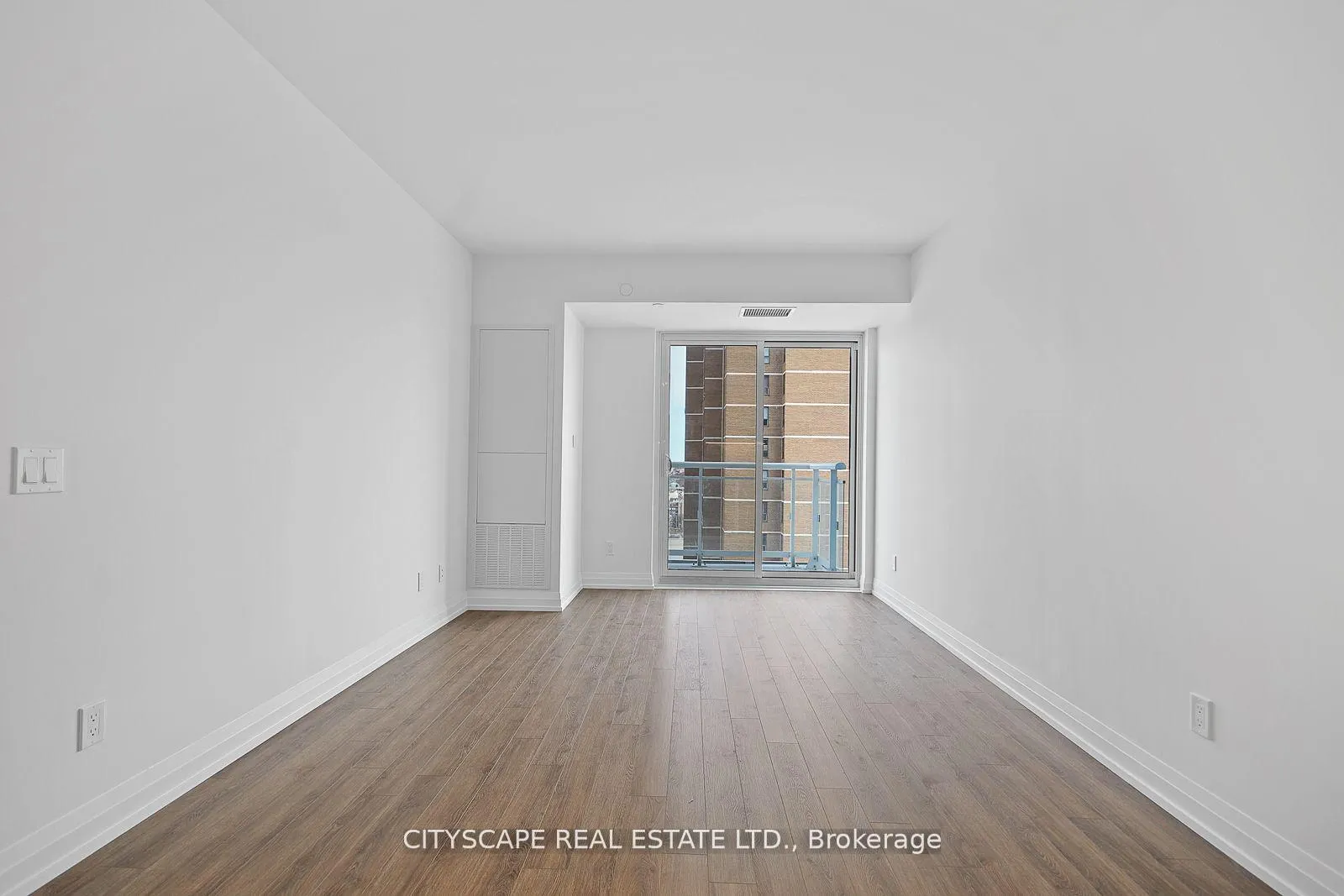 Photo 7 of Unit 1901, 286 Main Street, Toronto, East End-Danforth — HOMEH