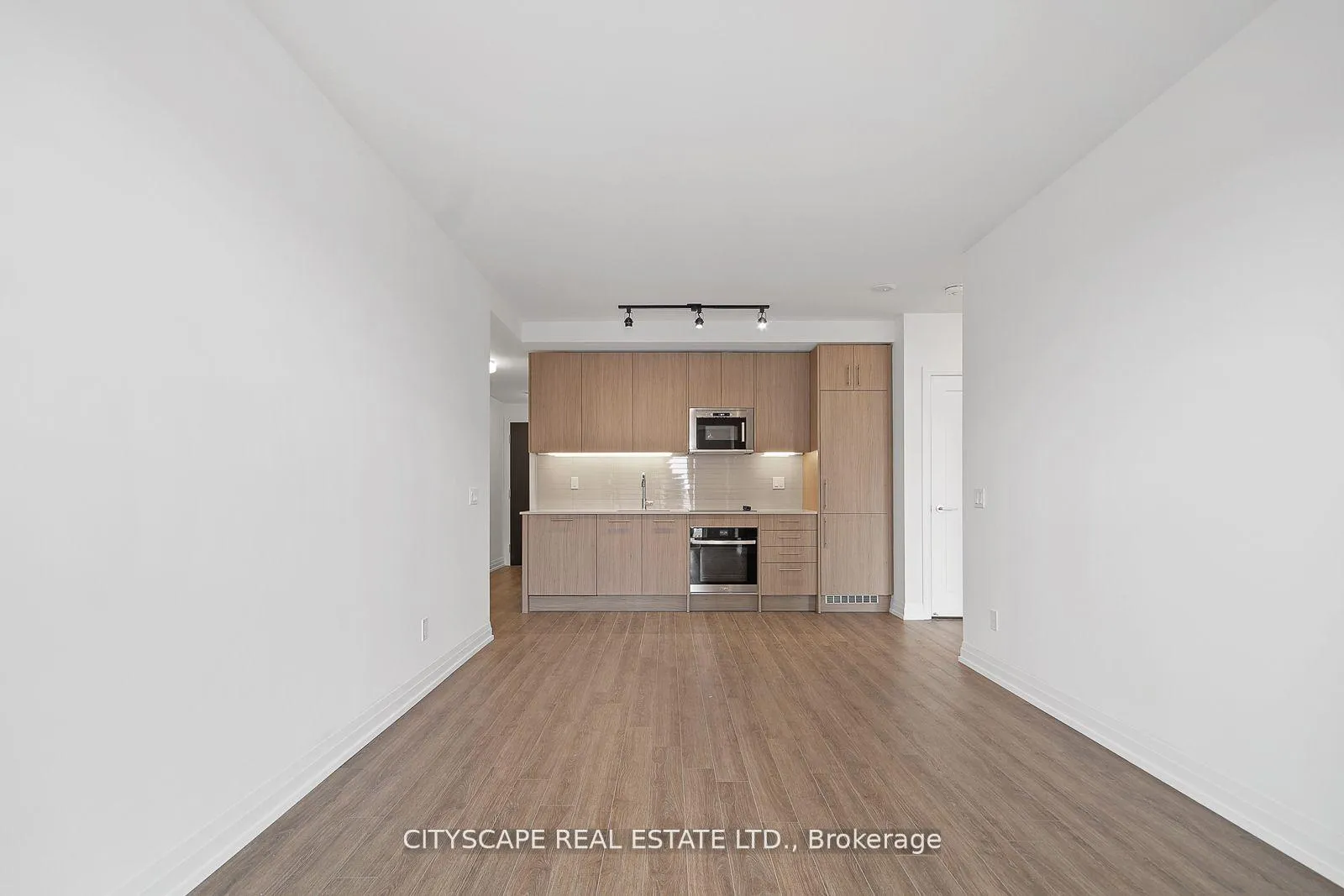 Photo 10 of Unit 1901, 286 Main Street, Toronto, East End-Danforth — HOMEH