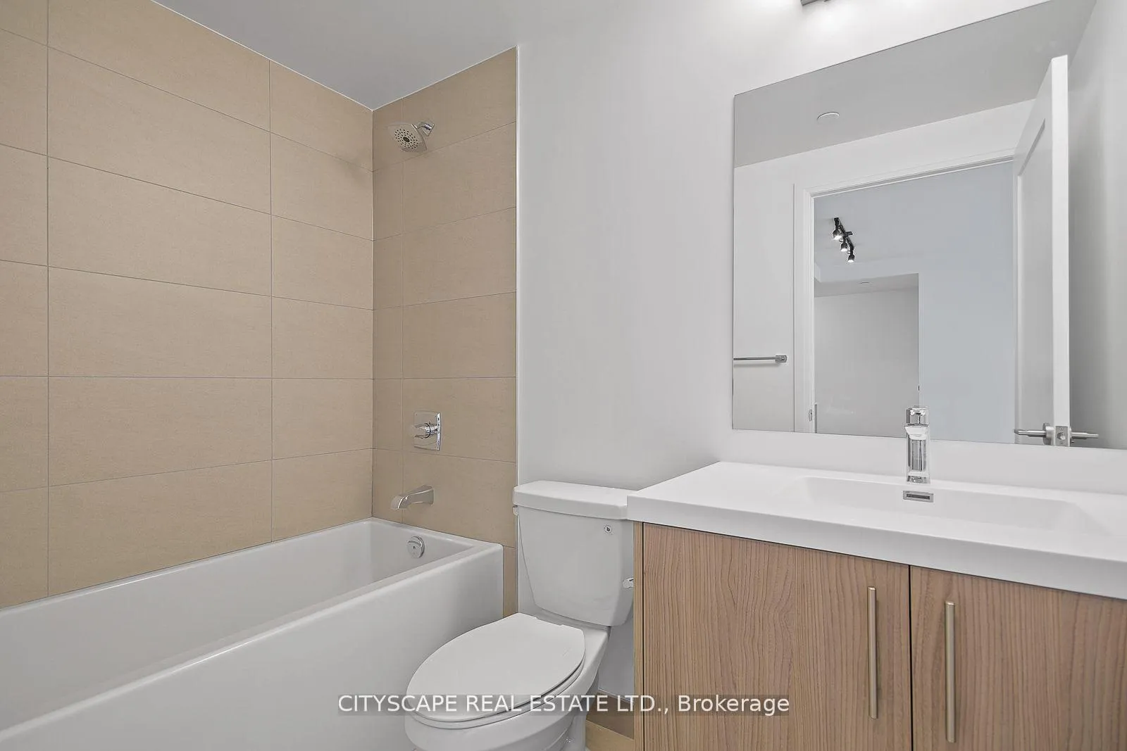 Photo 12 of Unit 1901, 286 Main Street, Toronto, East End-Danforth — HOMEH