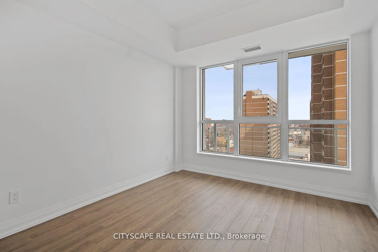 Photo 13 of Unit 1901, 286 Main Street, Toronto, East End-Danforth — HOMEH