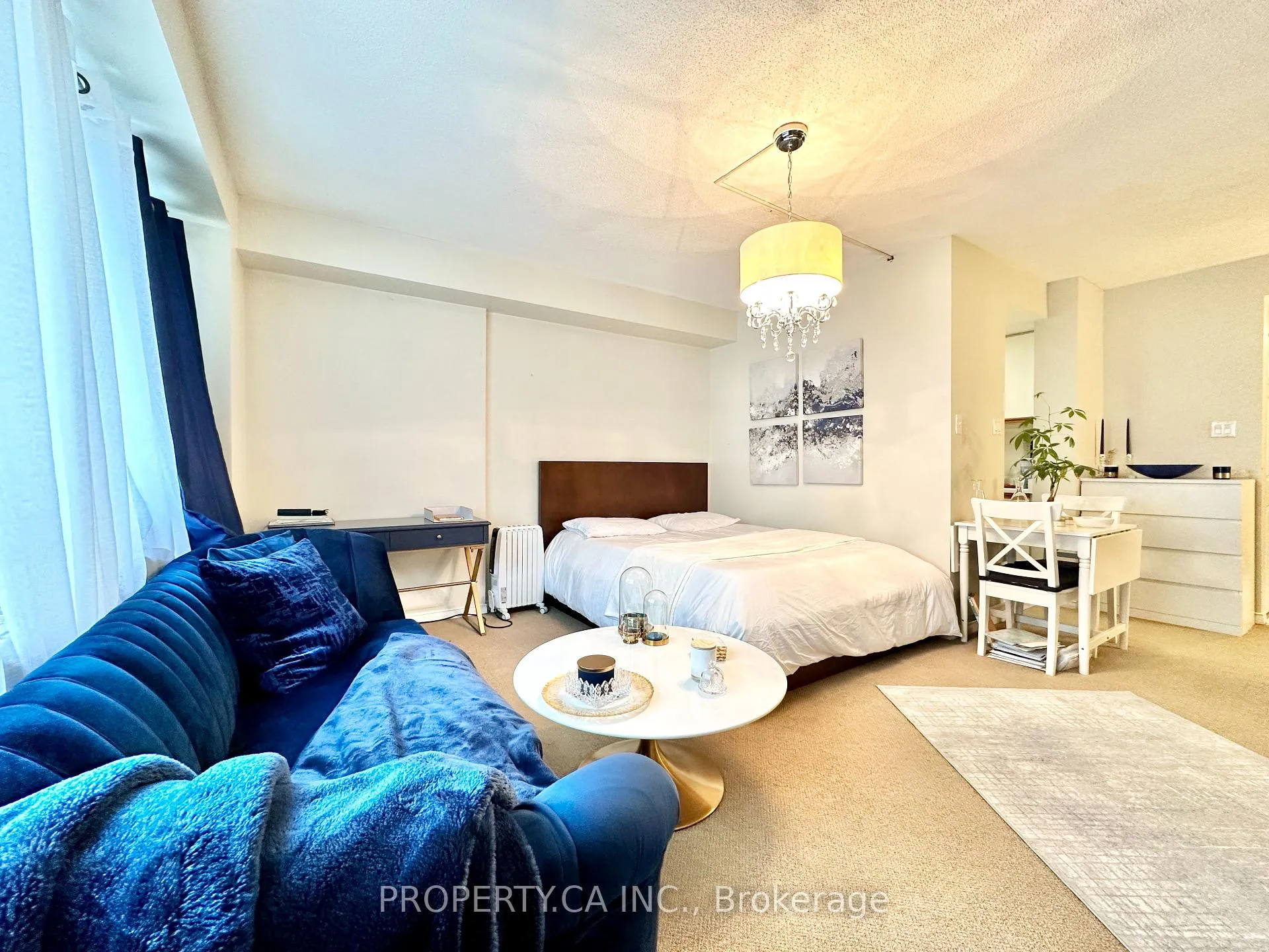 Photo 5 of Unit 503, 77 Harbour Square, Toronto, Waterfront Communities — HOMEH