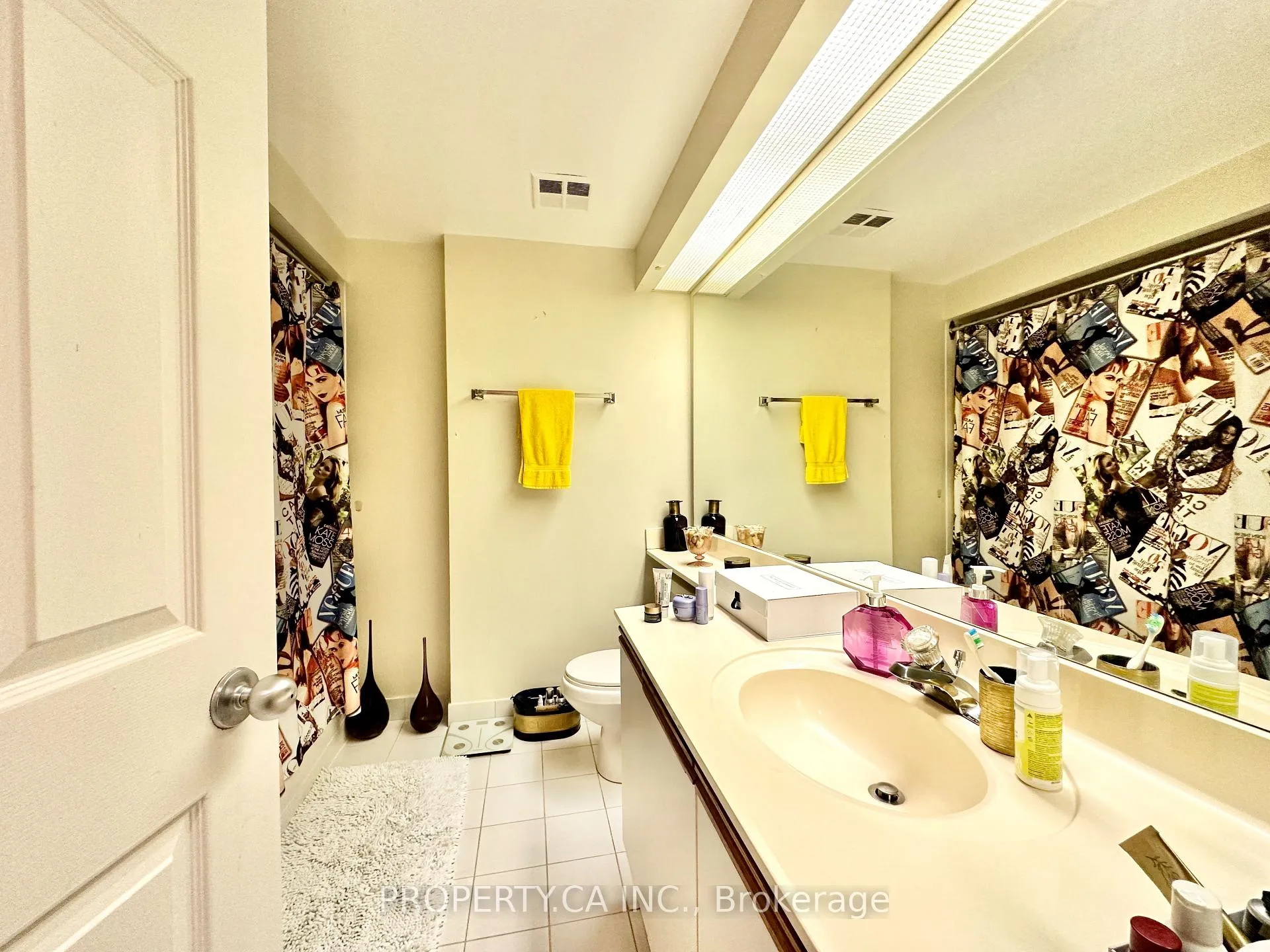 Photo 13 of Unit 503, 77 Harbour Square, Toronto, Waterfront Communities — HOMEH