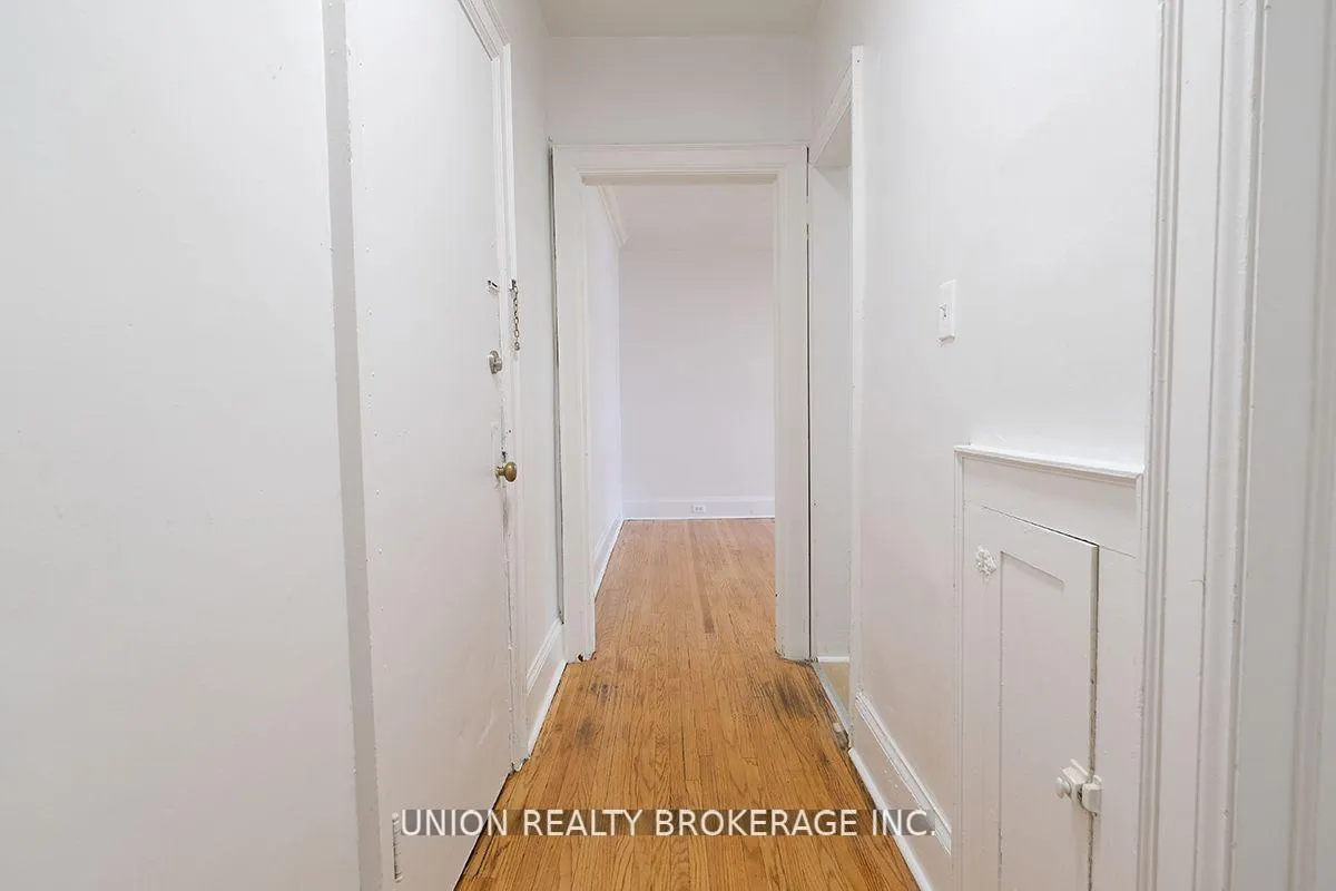 Photo 6 of Unit 17, 59 Balsam Avenue, Toronto, The Beaches — HOMEH