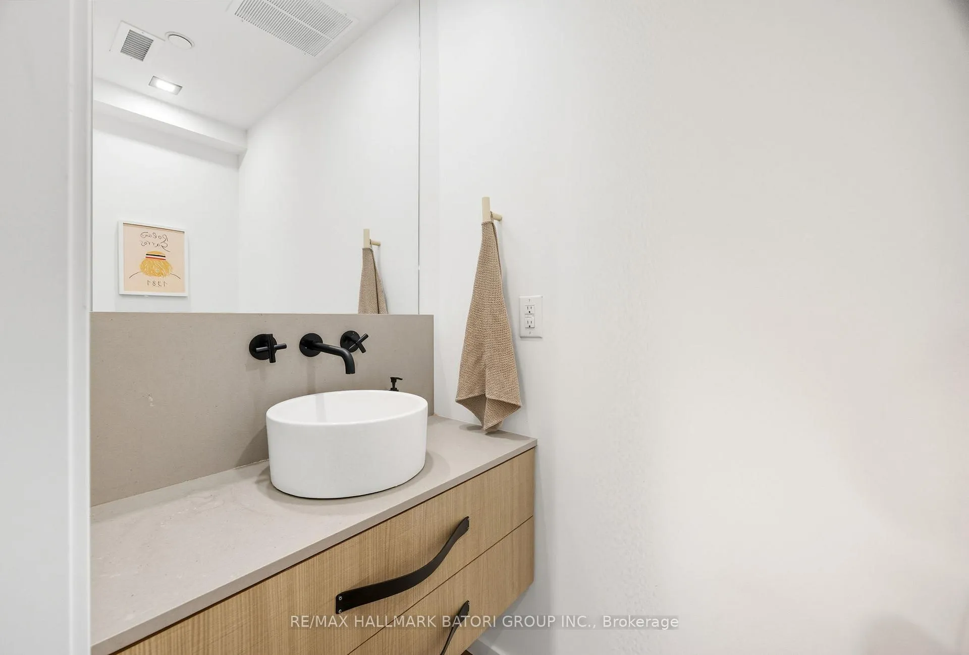 Photo 3 of Unit 301, 45 Dovercourt Road, Toronto, Trinity-Bellwoods — HOMEH