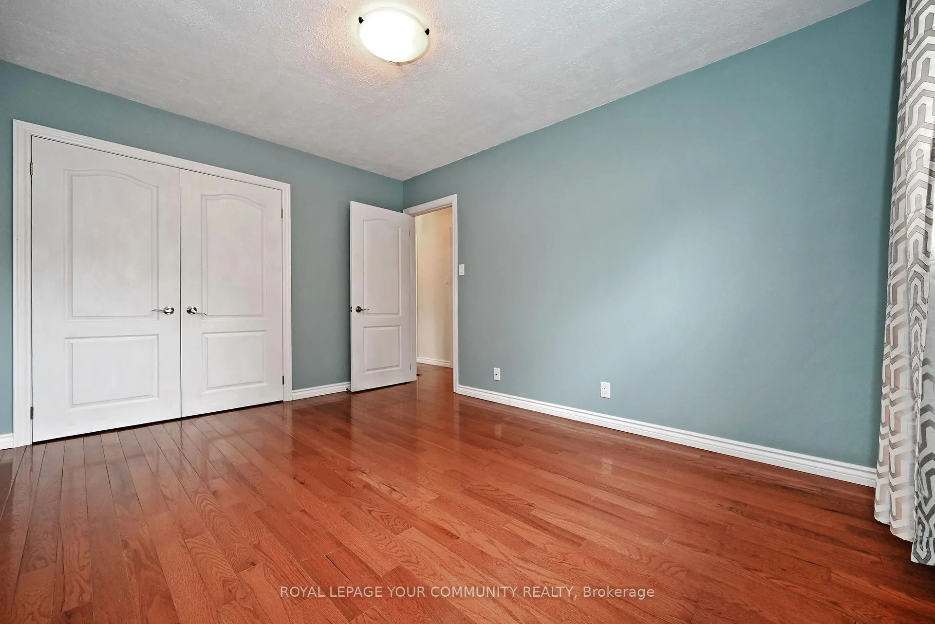 Photo 19 of 808 Batory Avenue, Pickering, West Shore — HOMEH