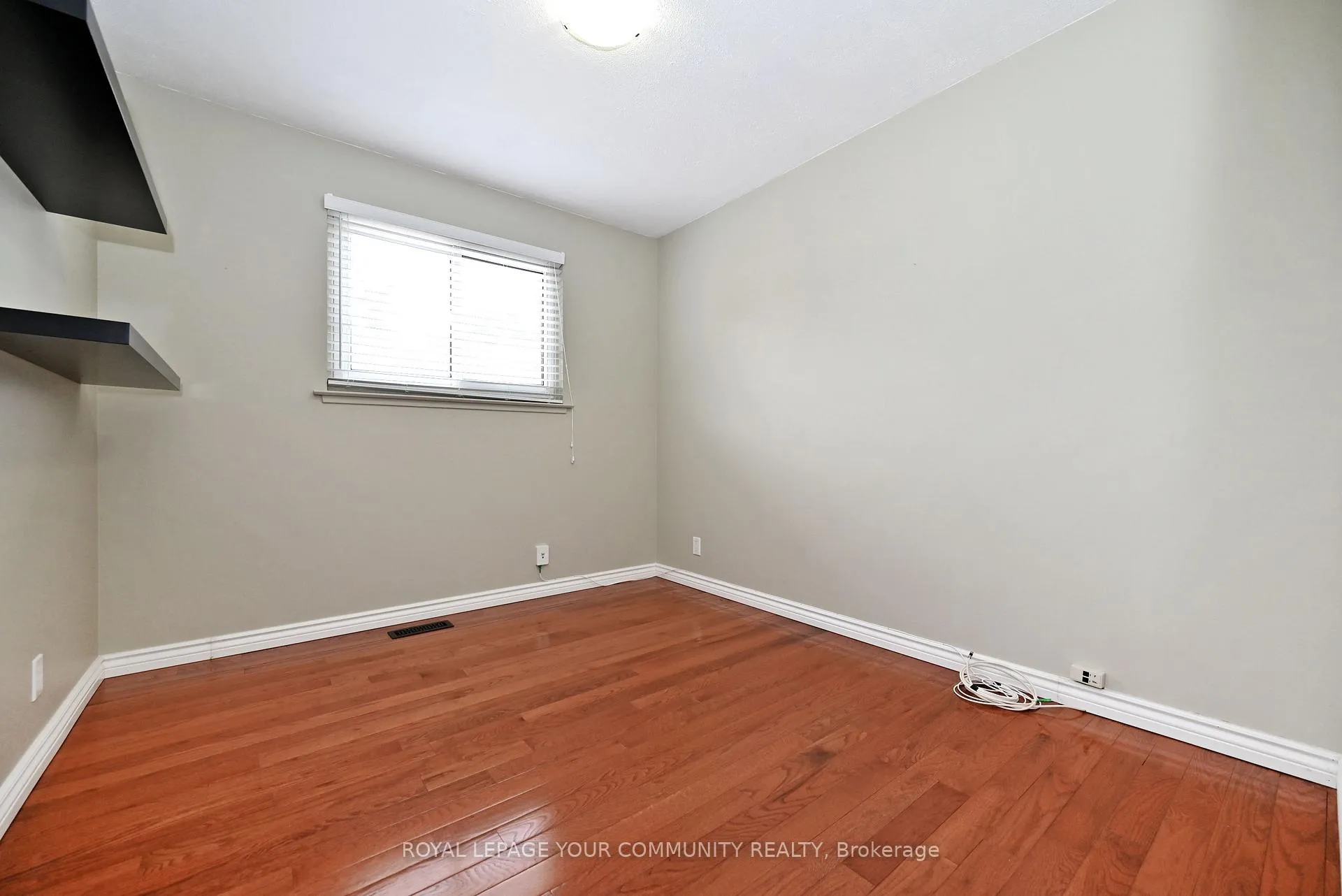 Photo 23 of 808 Batory Avenue, Pickering, West Shore — HOMEH