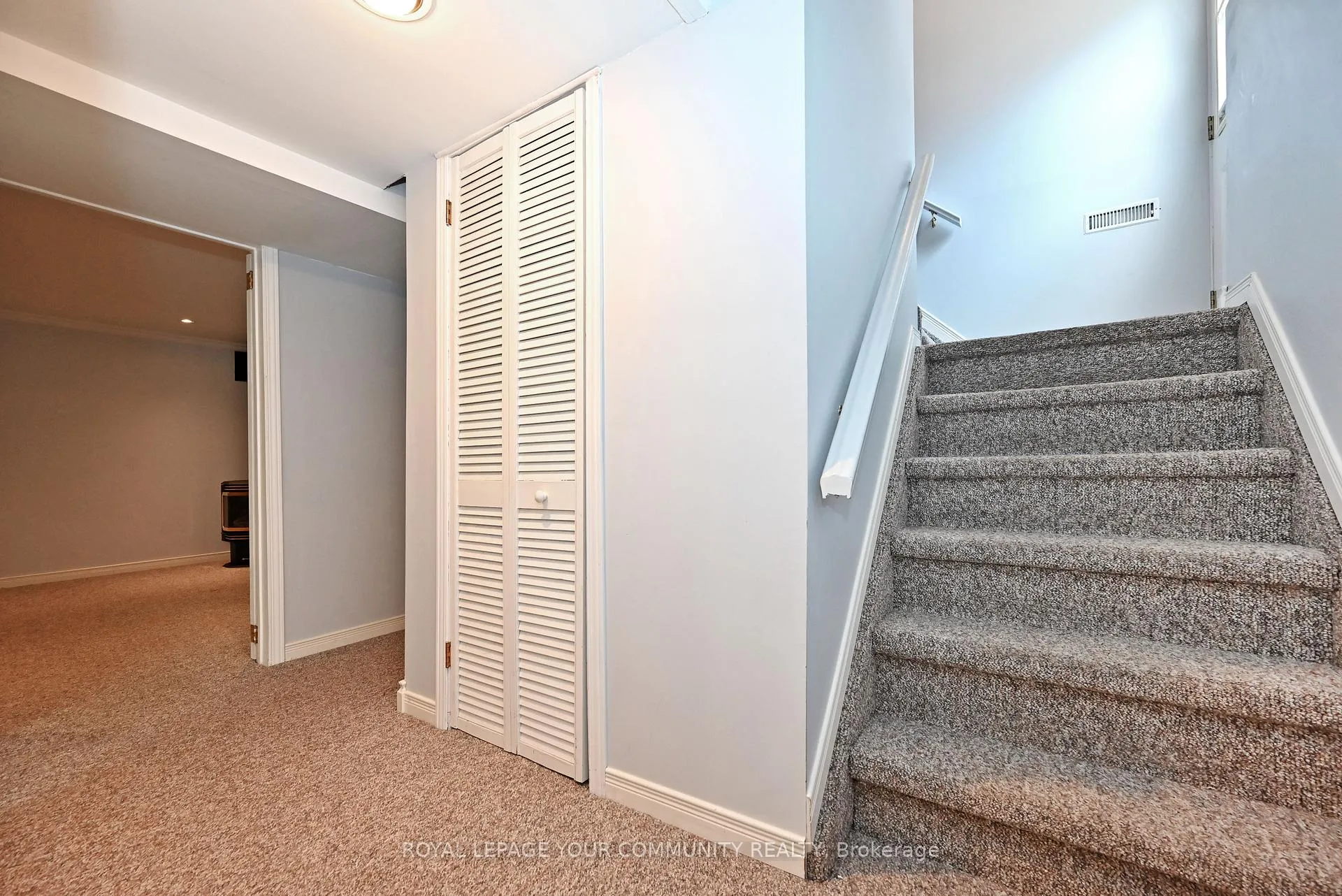 Photo 27 of 808 Batory Avenue, Pickering, West Shore — HOMEH
