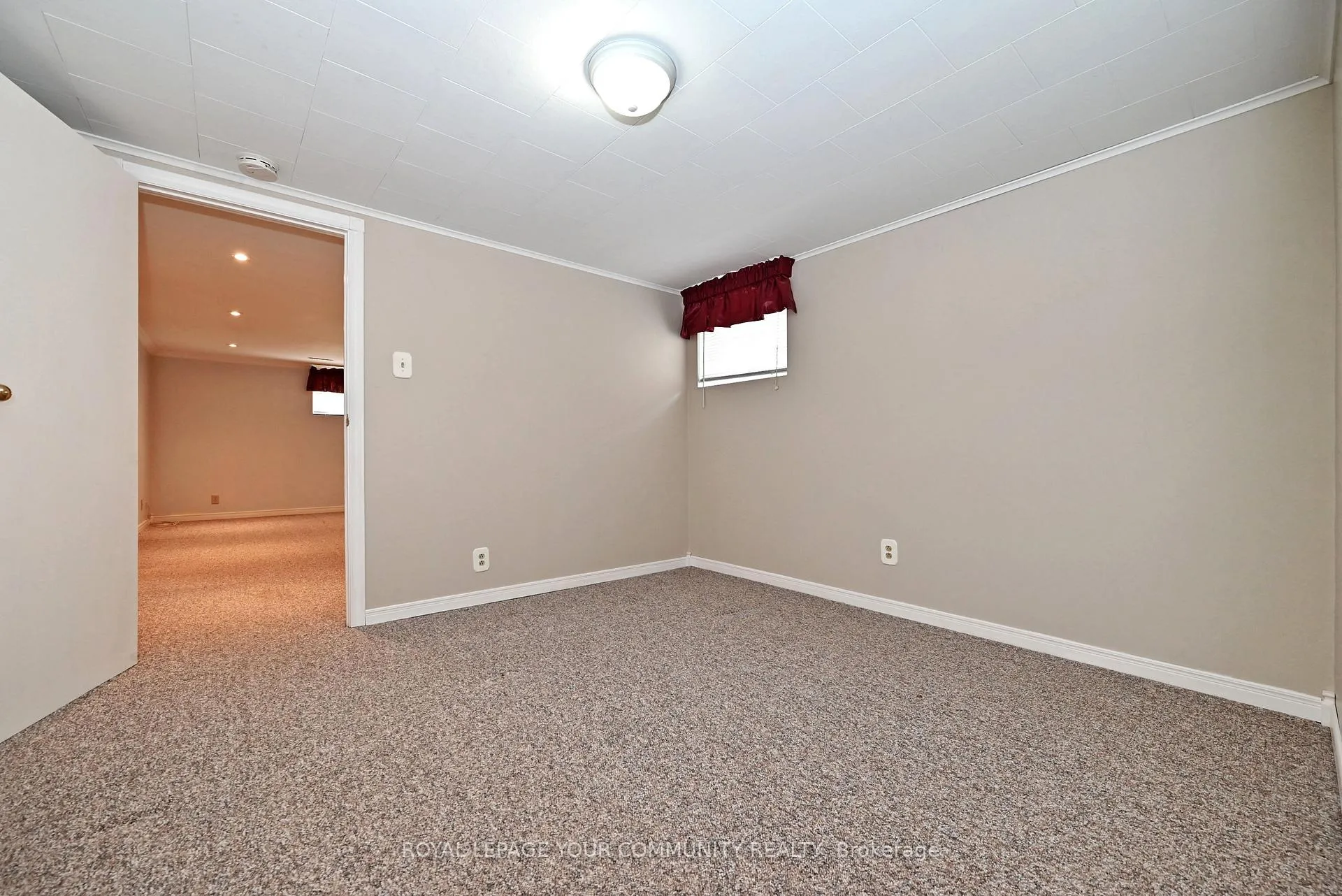 Photo 32 of 808 Batory Avenue, Pickering, West Shore — HOMEH