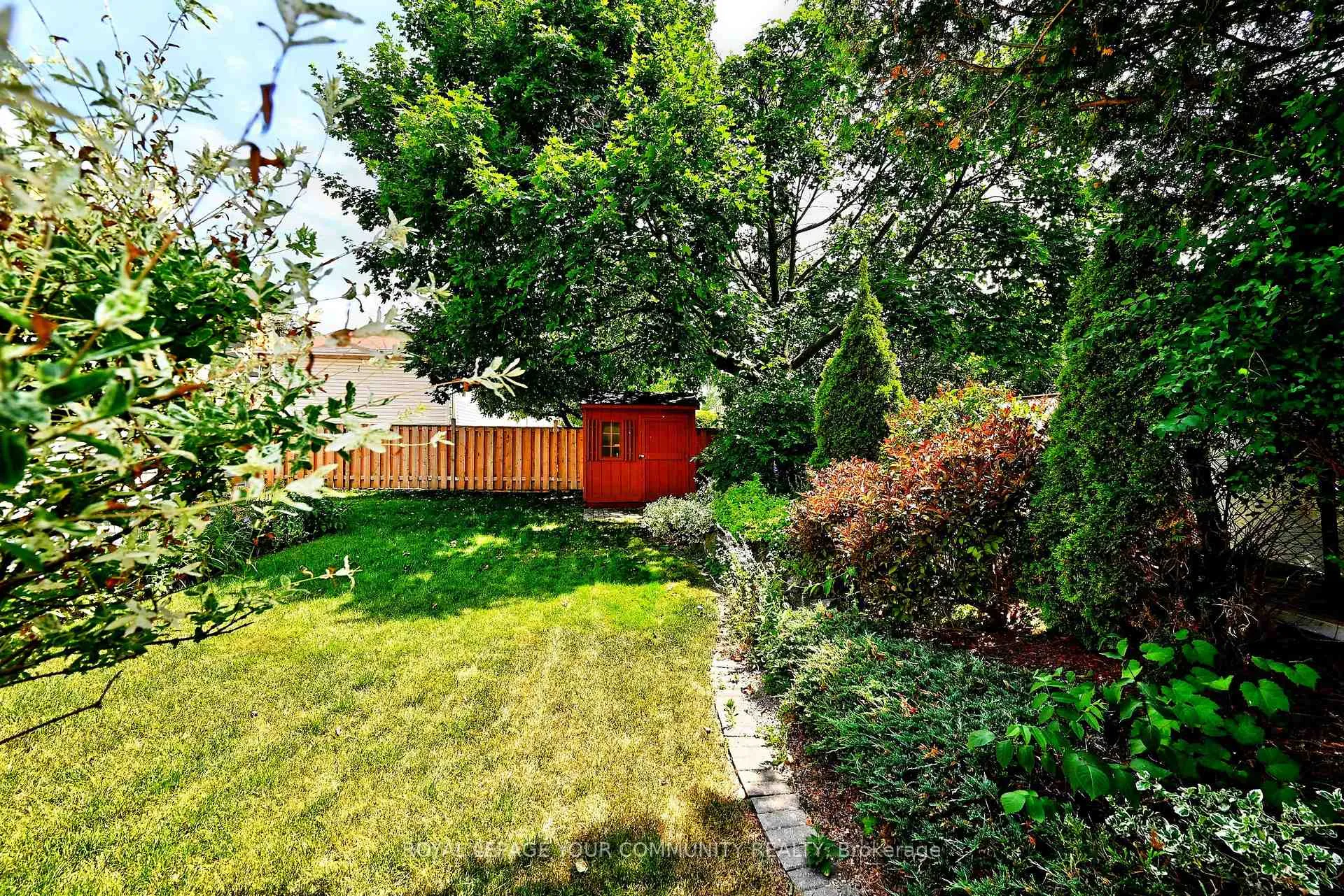 Photo 41 of 808 Batory Avenue, Pickering, West Shore — HOMEH