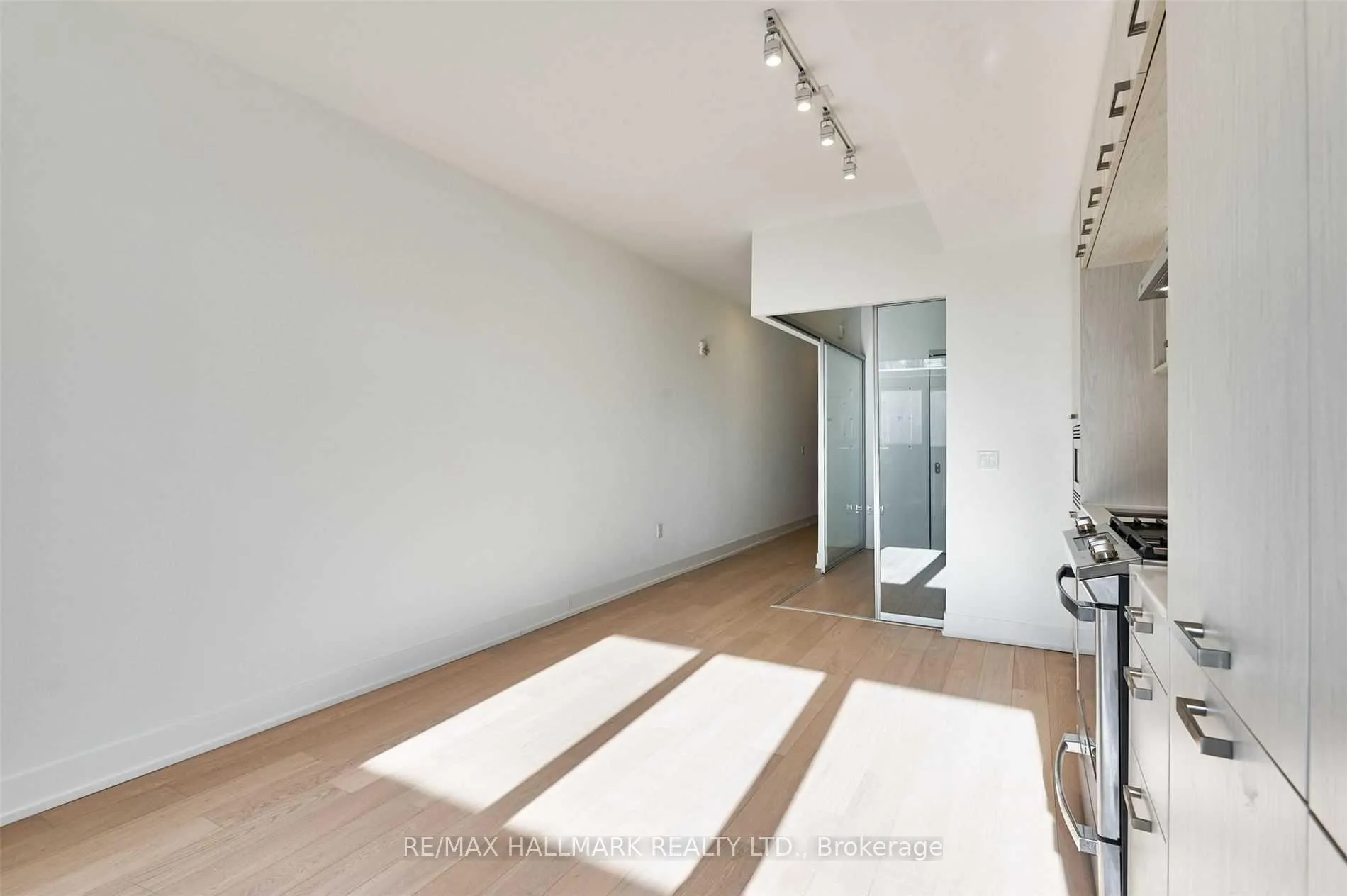 Photo 7 of Unit 306, 1331 Queen Street E, Toronto, South Riverdale — HOMEH