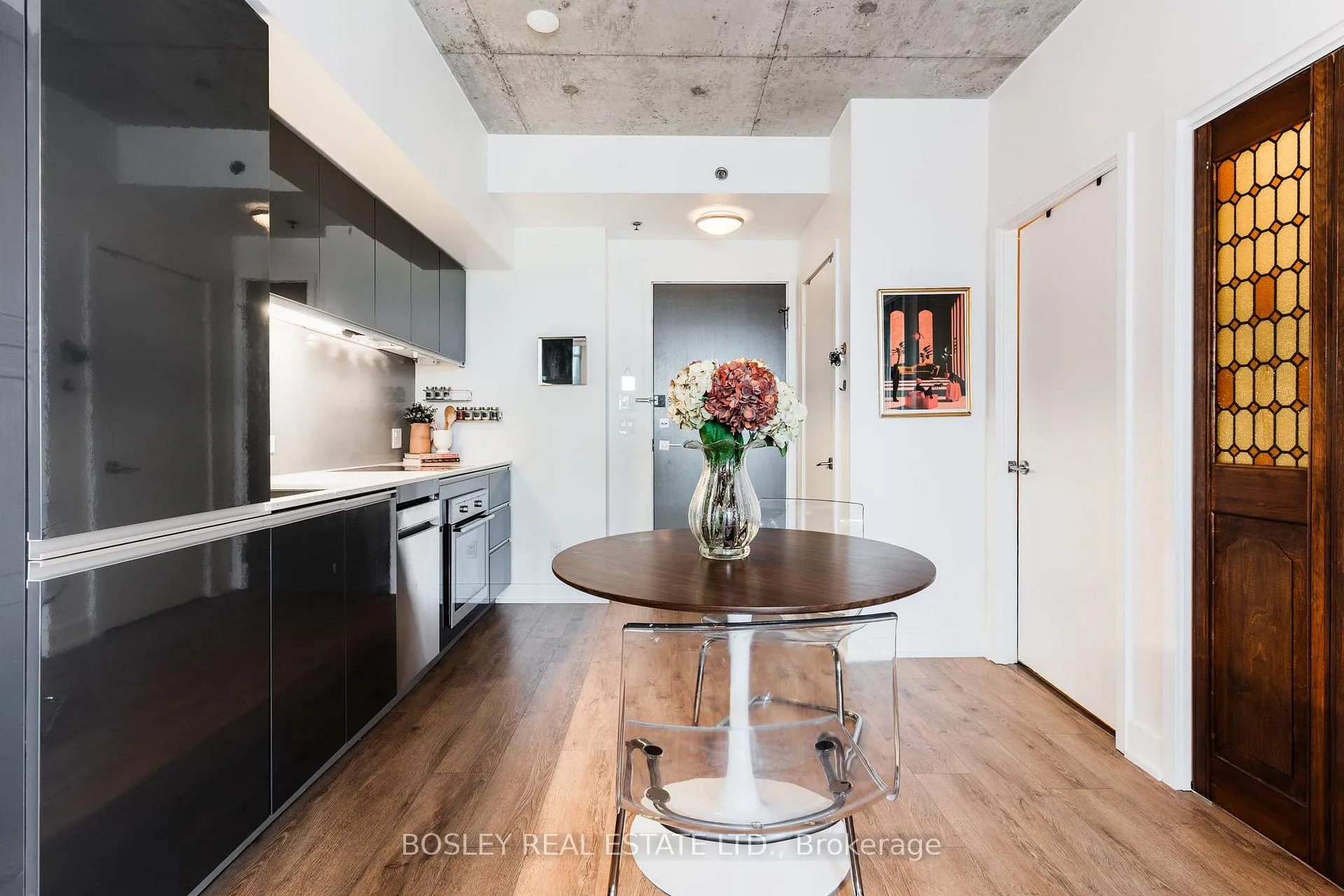 Photo 4 of Unit 513, 20 Gladstone Avenue, Toronto, Little Portugal — HOMEH