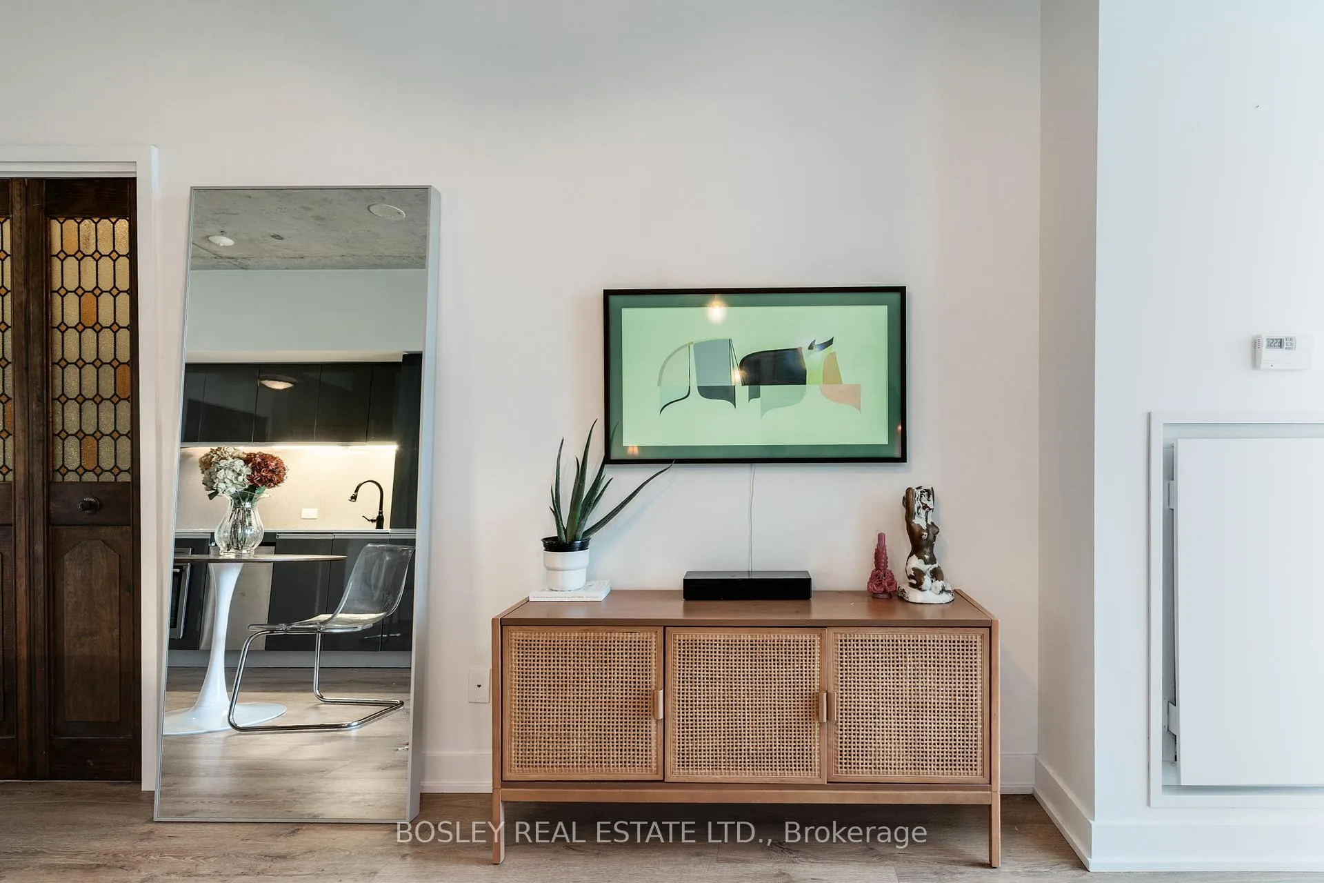 Photo 9 of Unit 513, 20 Gladstone Avenue, Toronto, Little Portugal — HOMEH