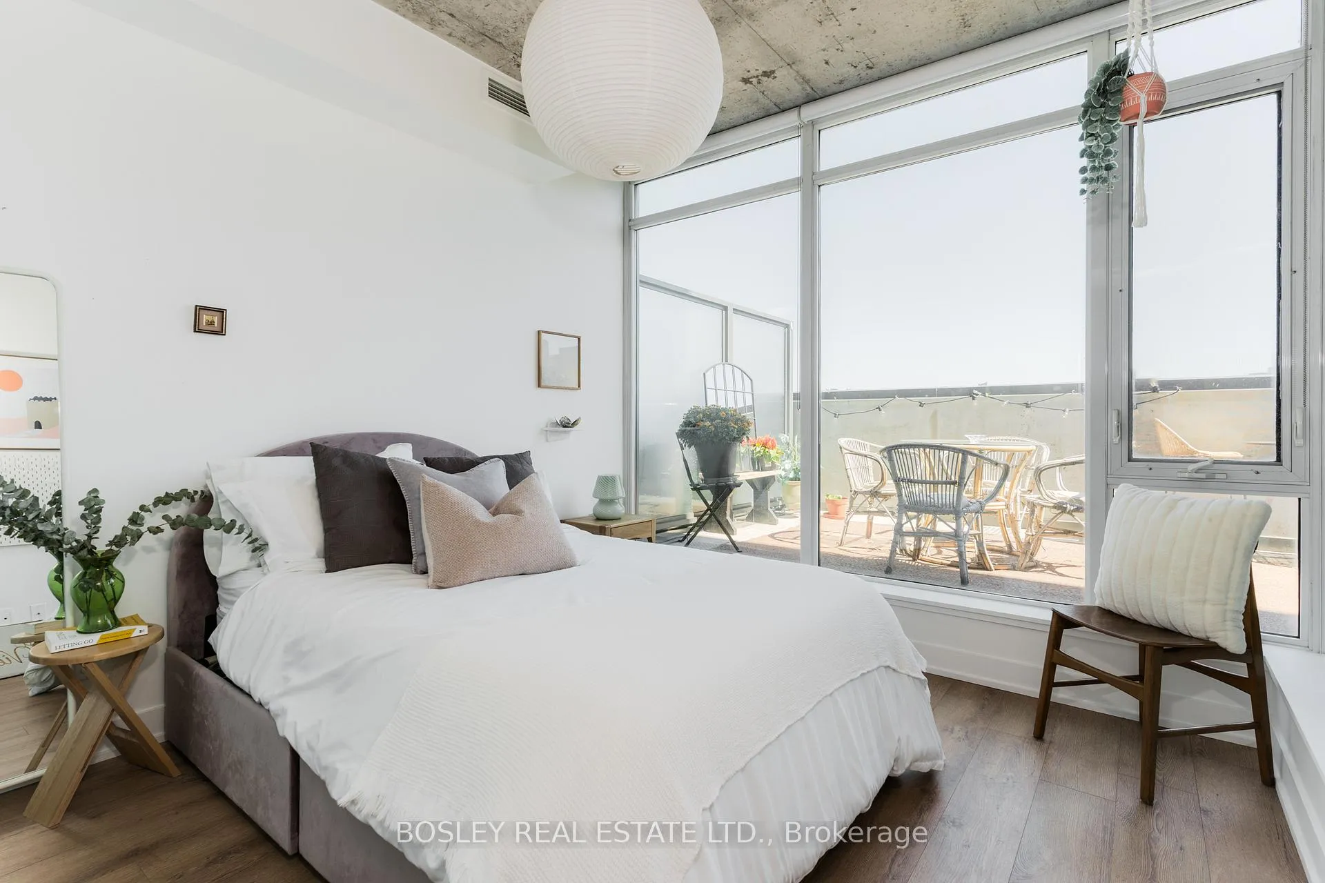 Photo 11 of Unit 513, 20 Gladstone Avenue, Toronto, Little Portugal — HOMEH