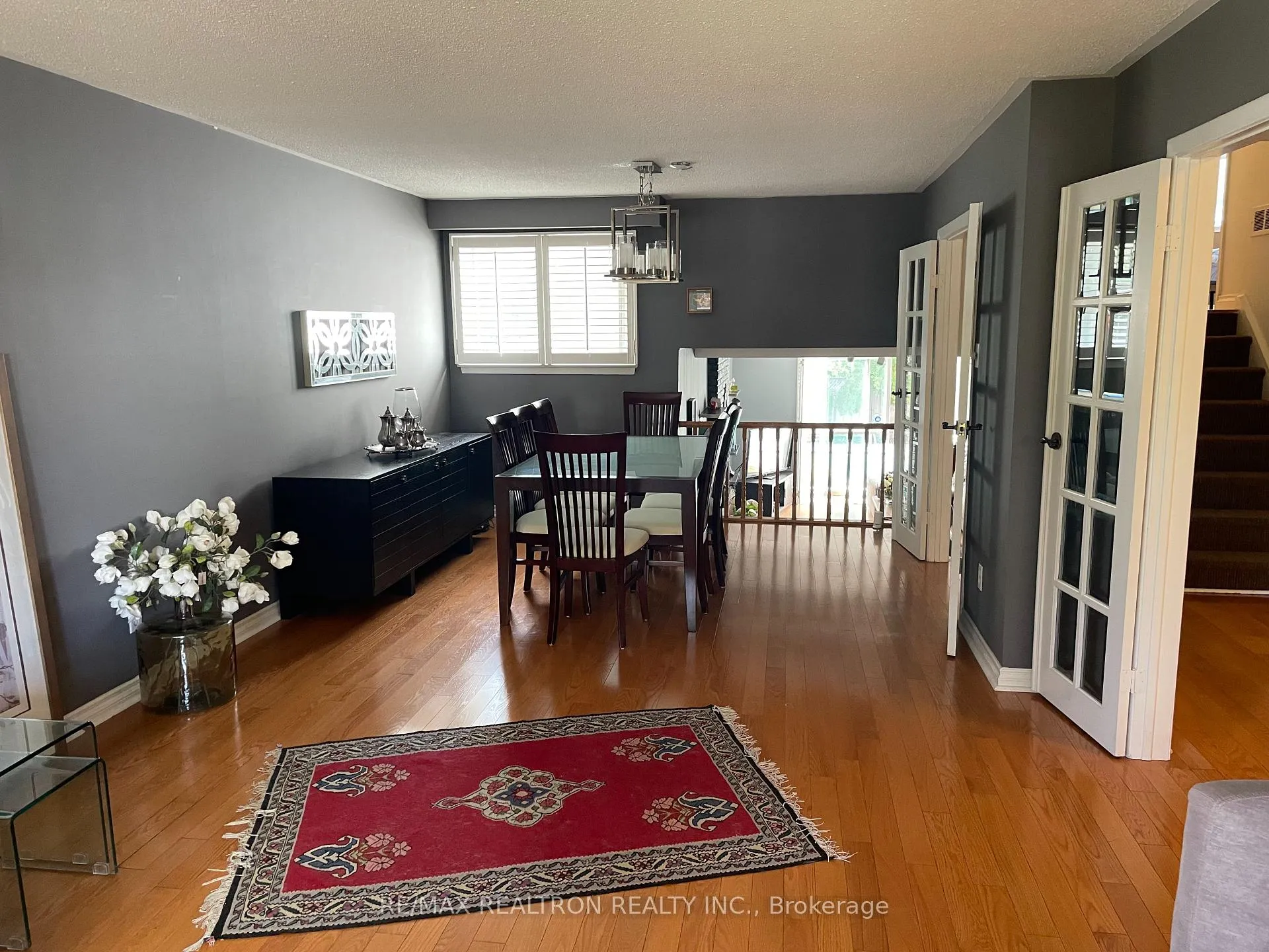 Photo 5 of 6 Blue Spruce Lane, Markham, Royal Orchard — HOMEH