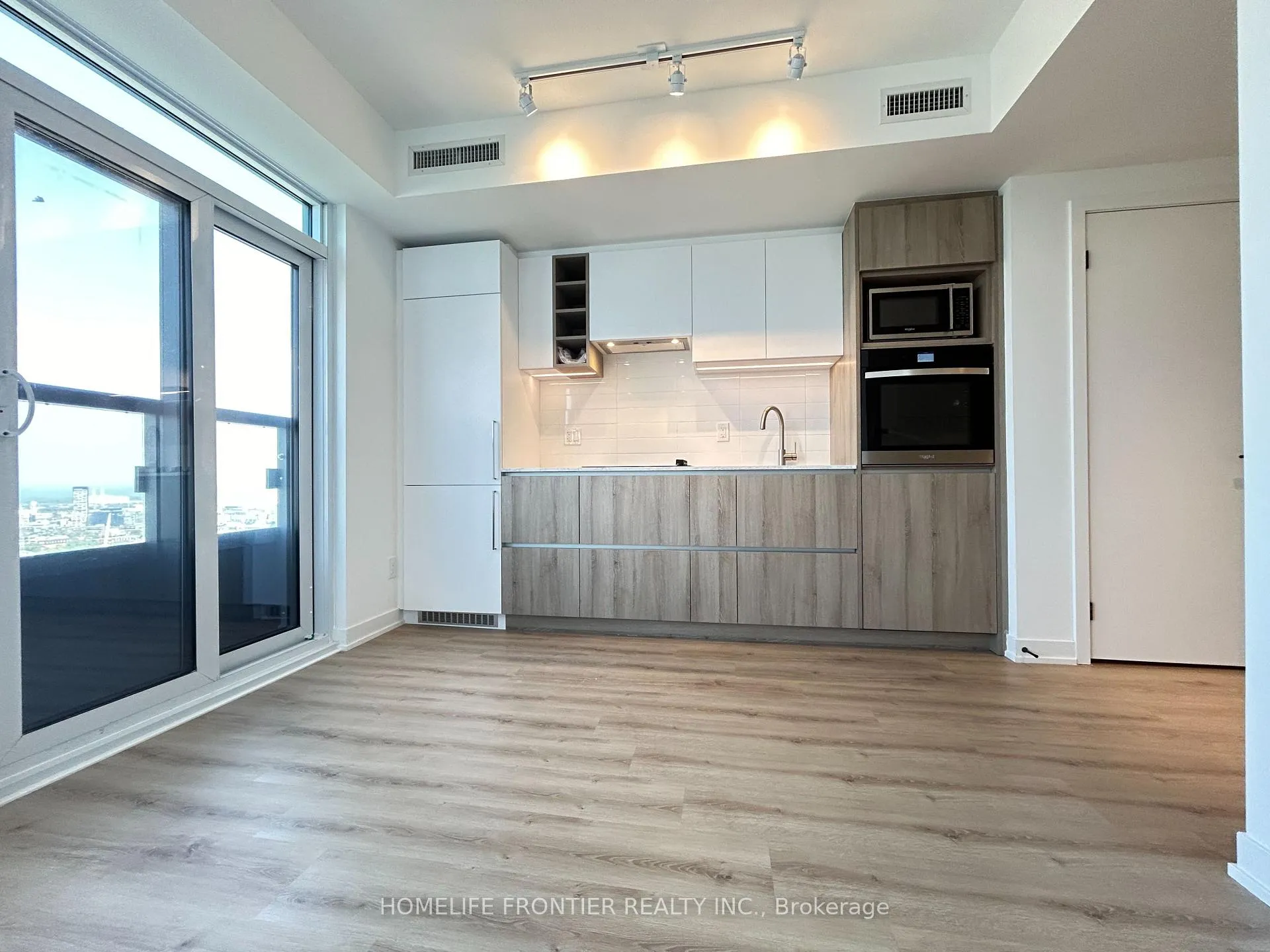 Photo 8 of Unit 3812, 319 Jarvis Street, Toronto, Church-Yonge Corridor — HOMEH