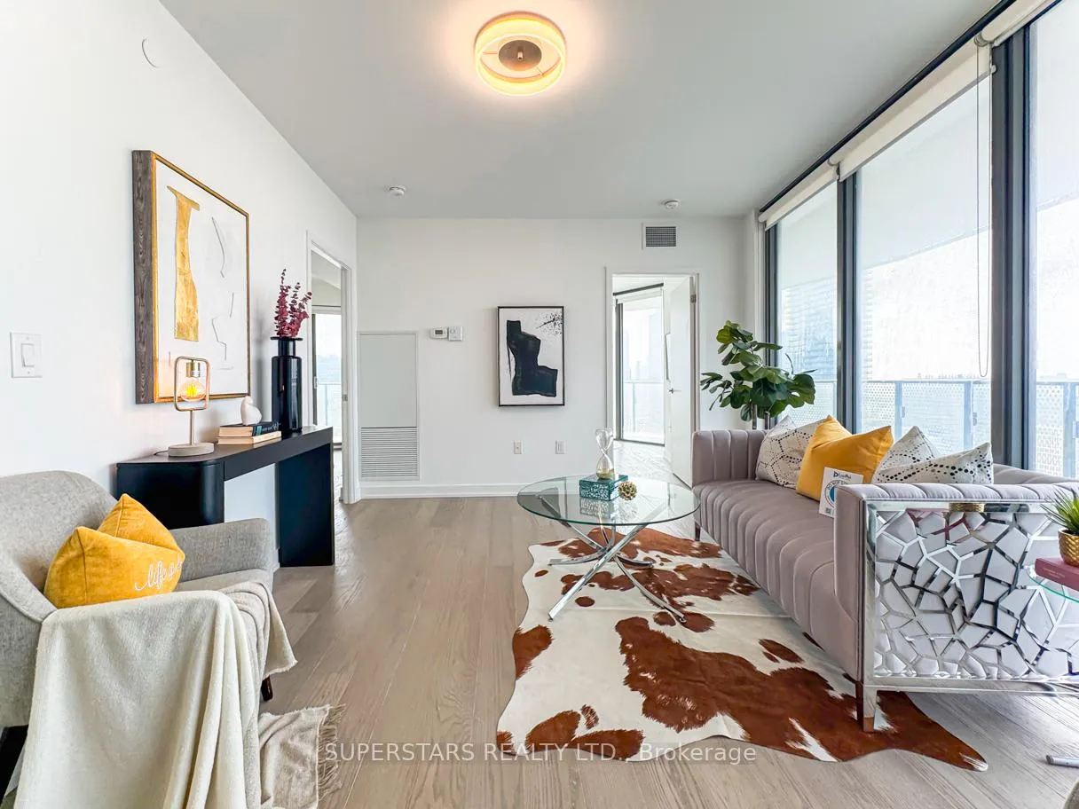 Photo 6 of Unit 3105, 11 Wellesley Street W, Toronto, Bay Street Corridor — HOMEH