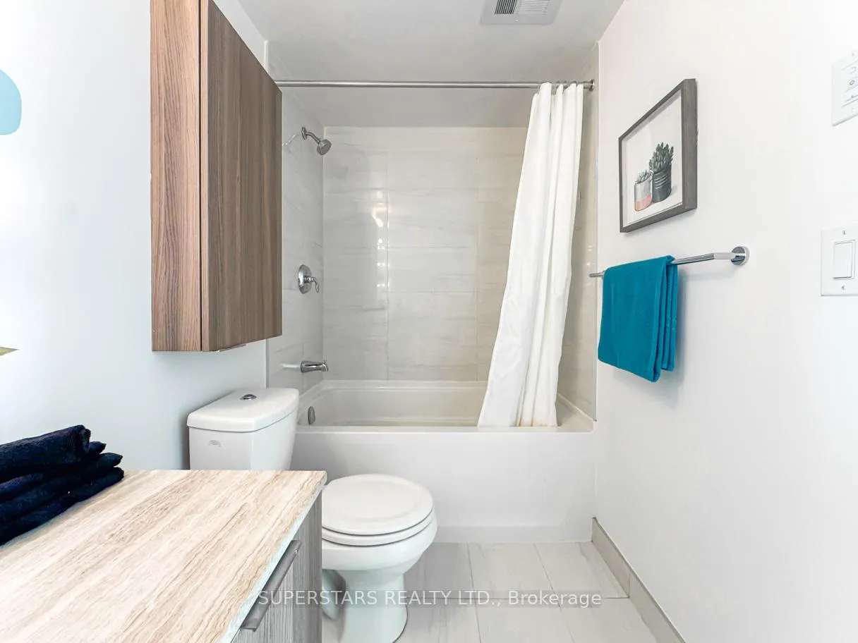 Photo 19 of Unit 3105, 11 Wellesley Street W, Toronto, Bay Street Corridor — HOMEH