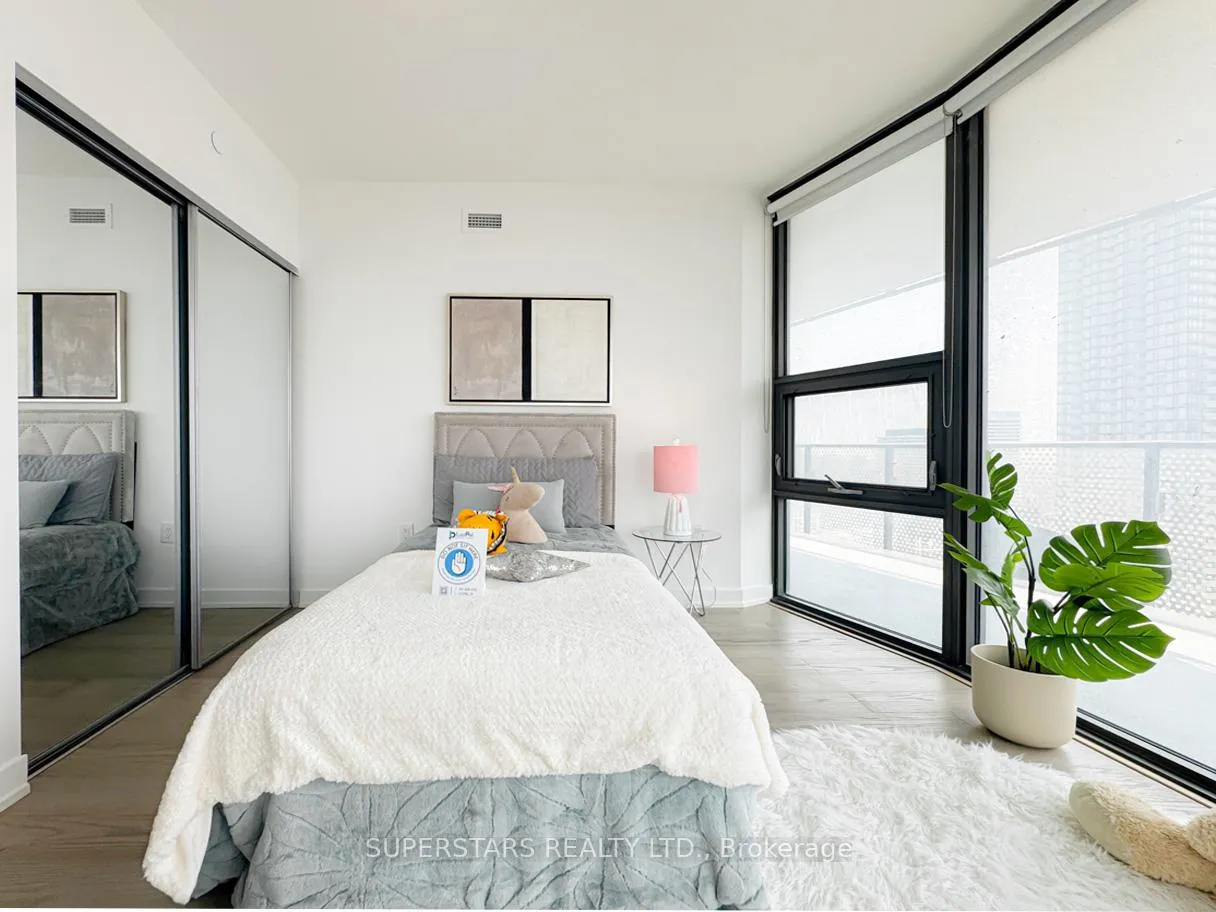 Photo 21 of Unit 3105, 11 Wellesley Street W, Toronto, Bay Street Corridor — HOMEH
