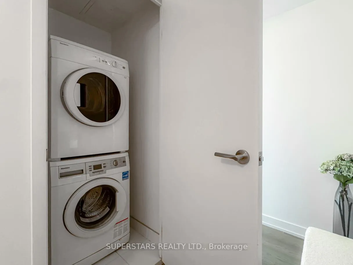 Photo 26 of Unit 3105, 11 Wellesley Street W, Toronto, Bay Street Corridor — HOMEH
